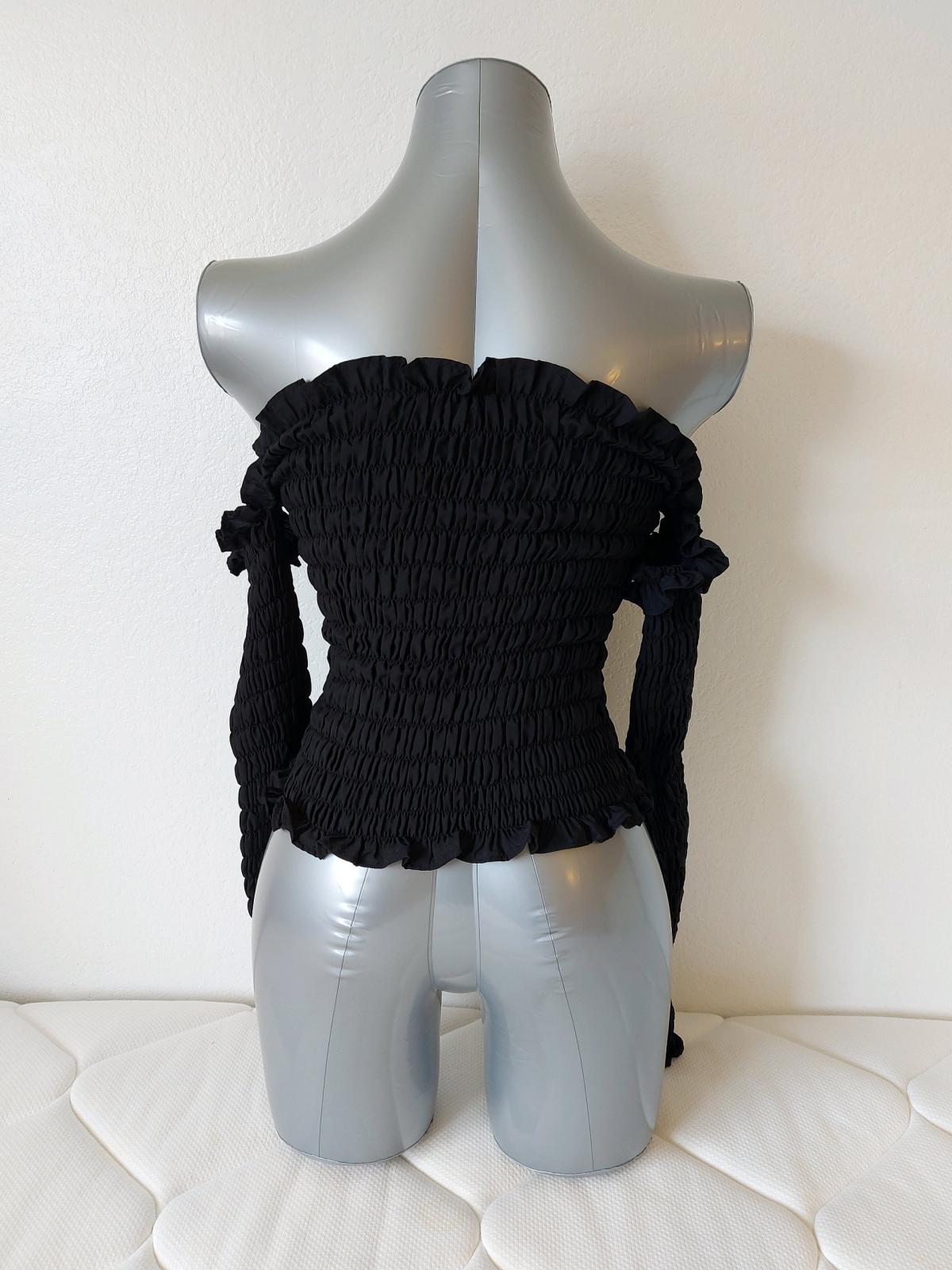 Handmade luxury black top by Olivia Rose Havelock OneAddingt - Rosemead, California - FleaMarketBay