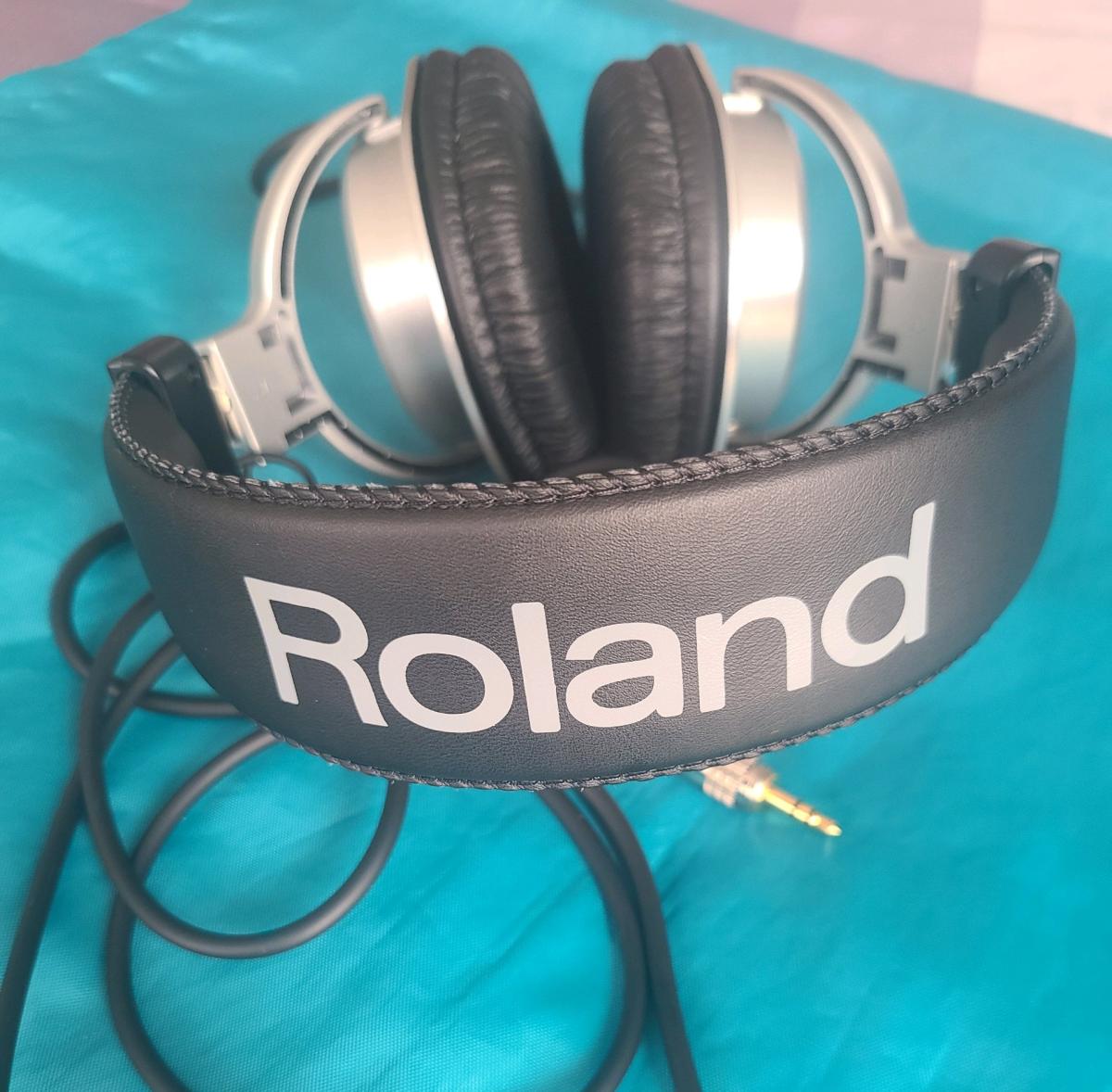Roland RH200 Stereo Monitor Headphones - Bronx, New York - FleaMarketBay