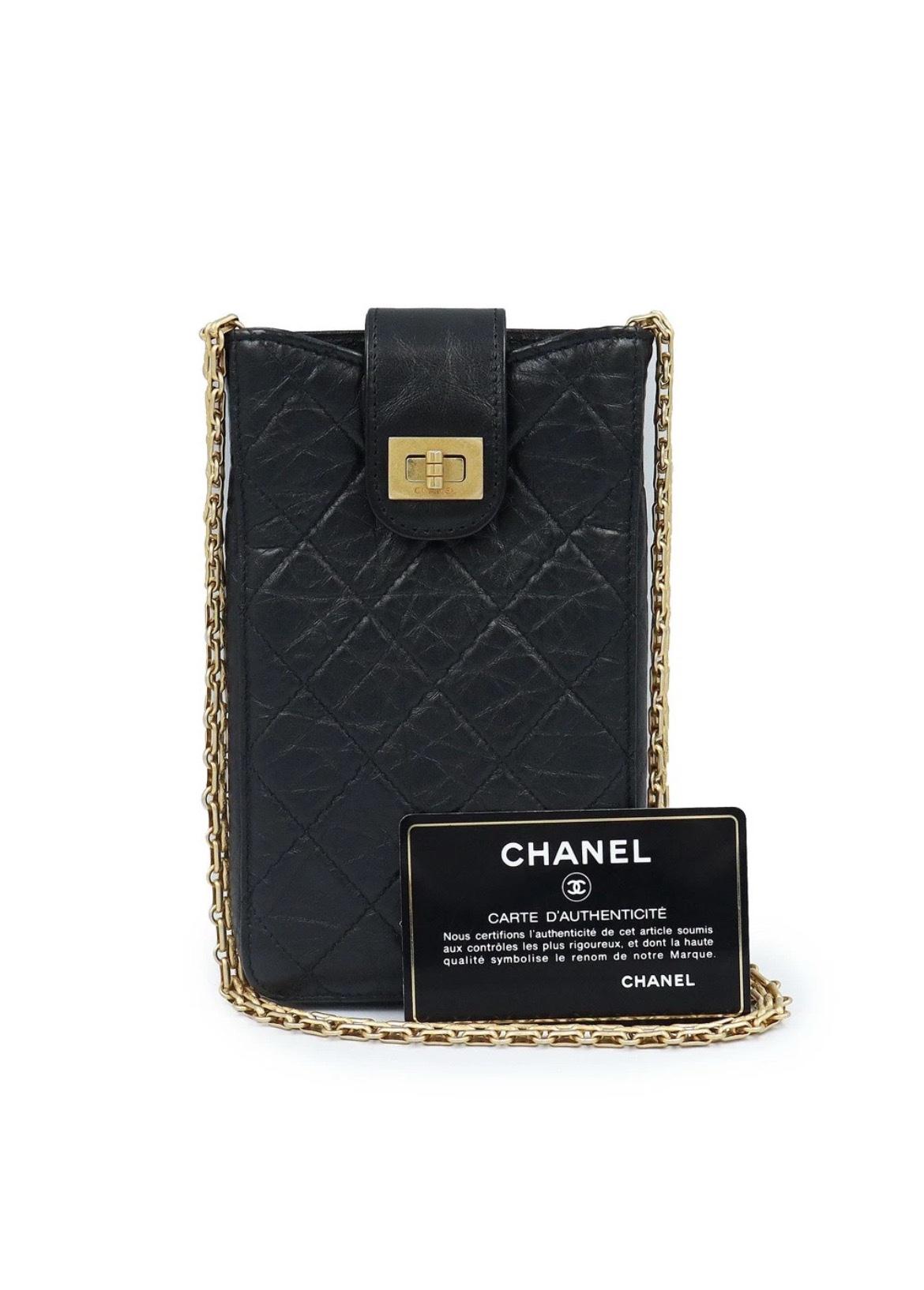 CHANEL AP1264 255 Matelass Chain Phone Case  Calfskin Black - Adamsville, Ohio - FleaMarketBay