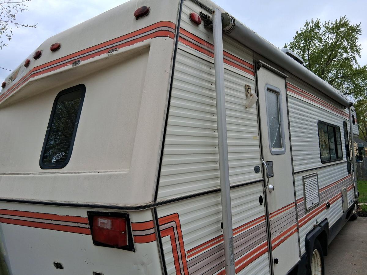 1984 Ford Econoline 350 MotorHome class C - Waukesha, Wisconsin - FleaMarketBay
