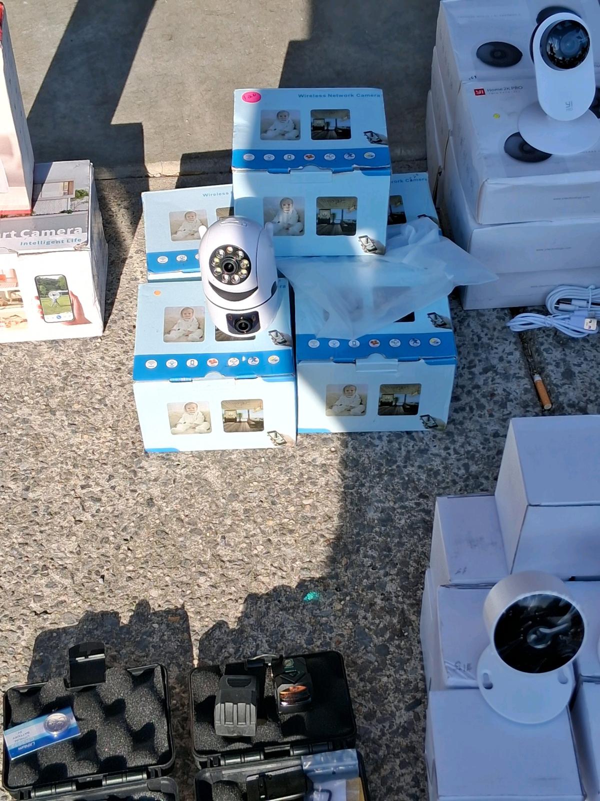 Different cameras - Rutherford, Tennessee - FleaMarketBay