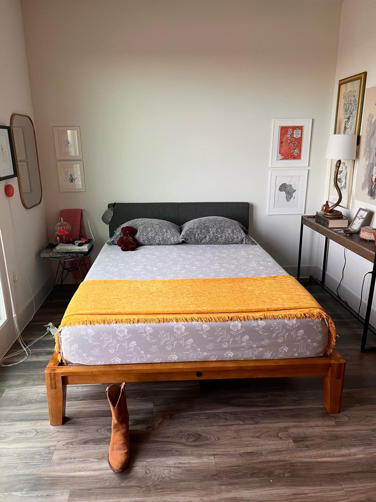 Walnut Queensize Bedframe by Thuma - Dallas, Texas - FleaMarketBay