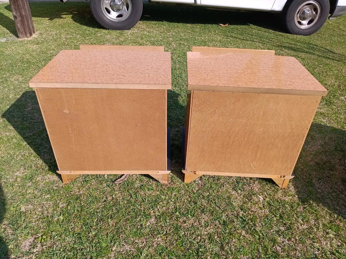 nightstands - Houston, Texas - FleaMarketBay
