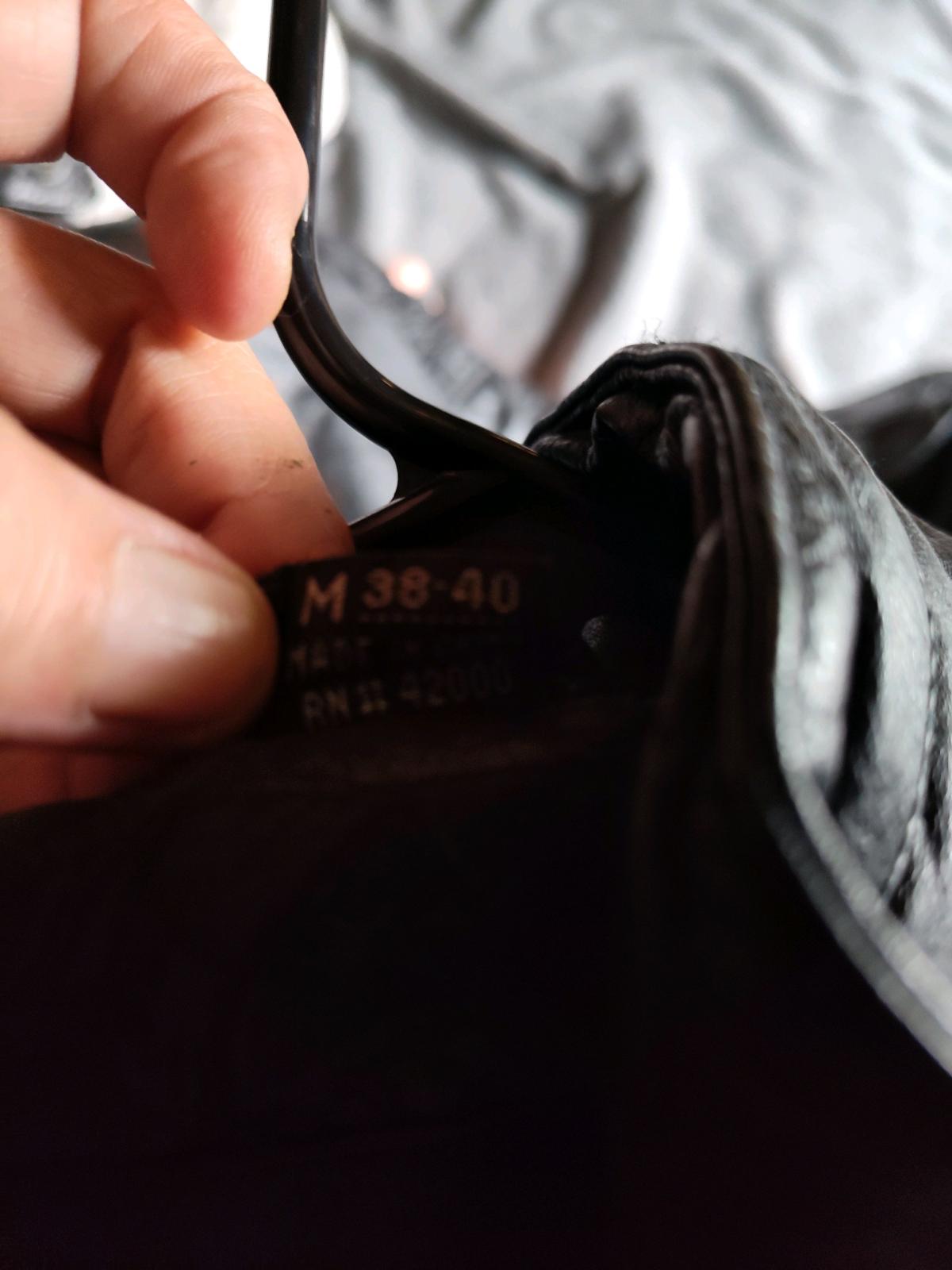 leather jacket size medium - Red Bluff, California - FleaMarketBay
