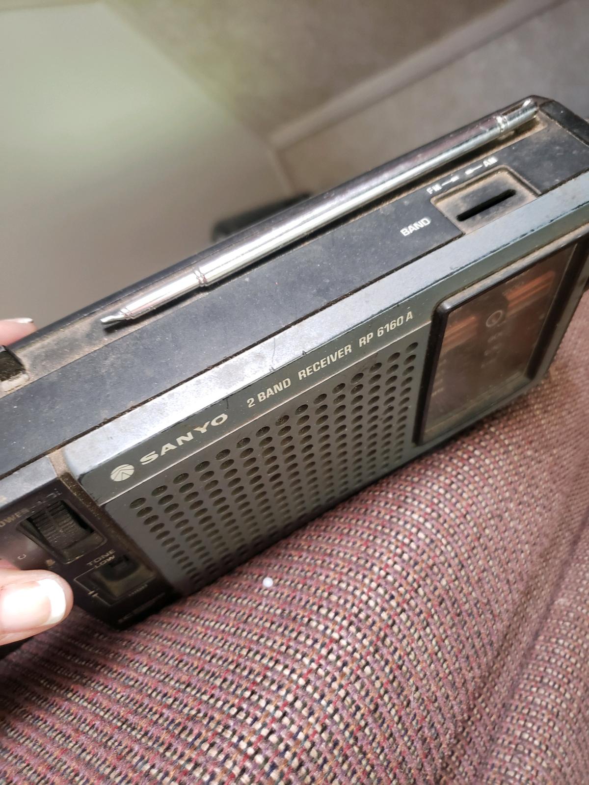 am fm radio - Juneau, Wisconsin - FleaMarketBay