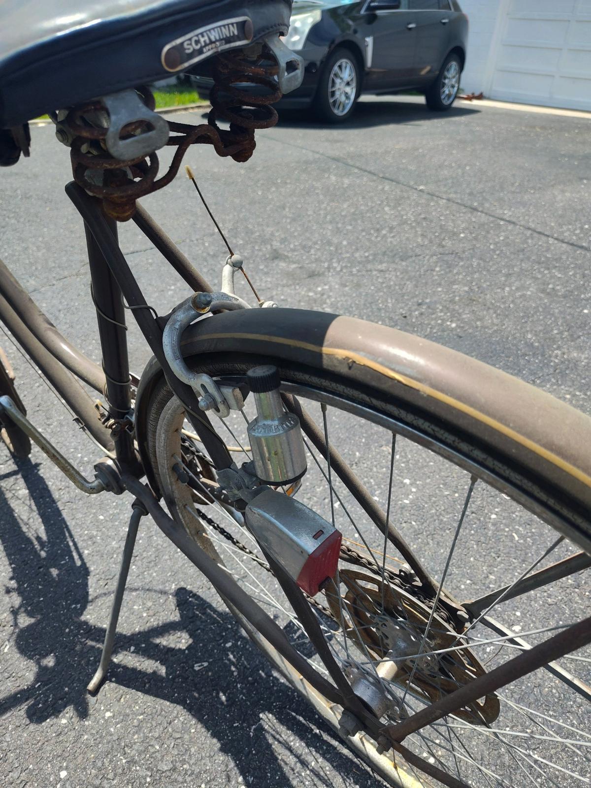 1980 hes and hers Schwinn bikes All original - Vineland, New Jersey - FleaMarketBay