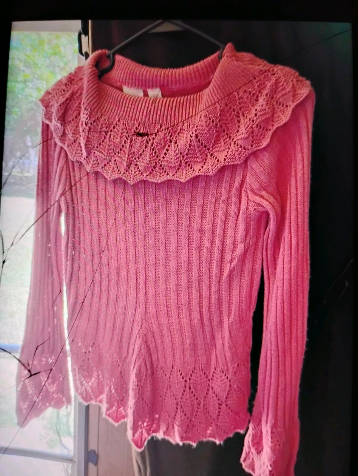 A New Sexy Dark Pink Long Sleeve Sweater - Swansea, South Carolina - FleaMarketBay