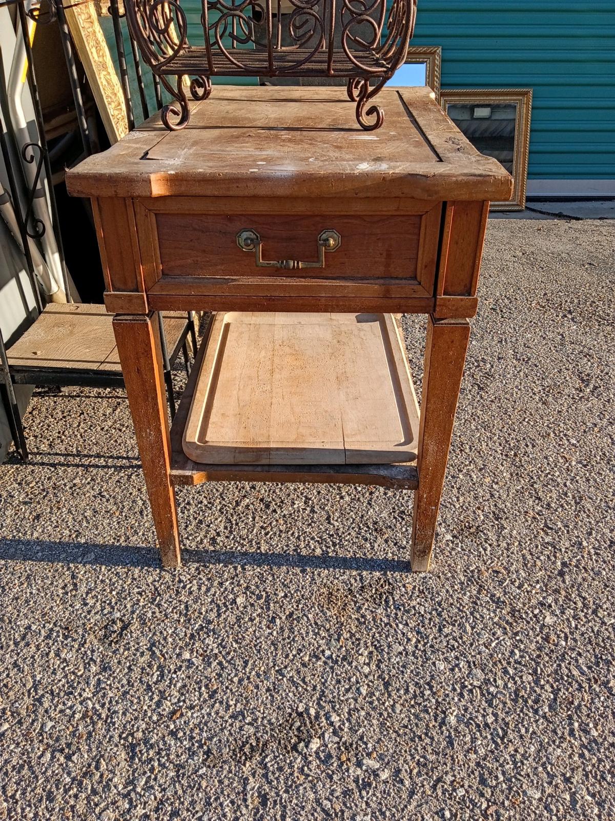 Antique Nightstand from Italy - Ontario, California - FleaMarketBay