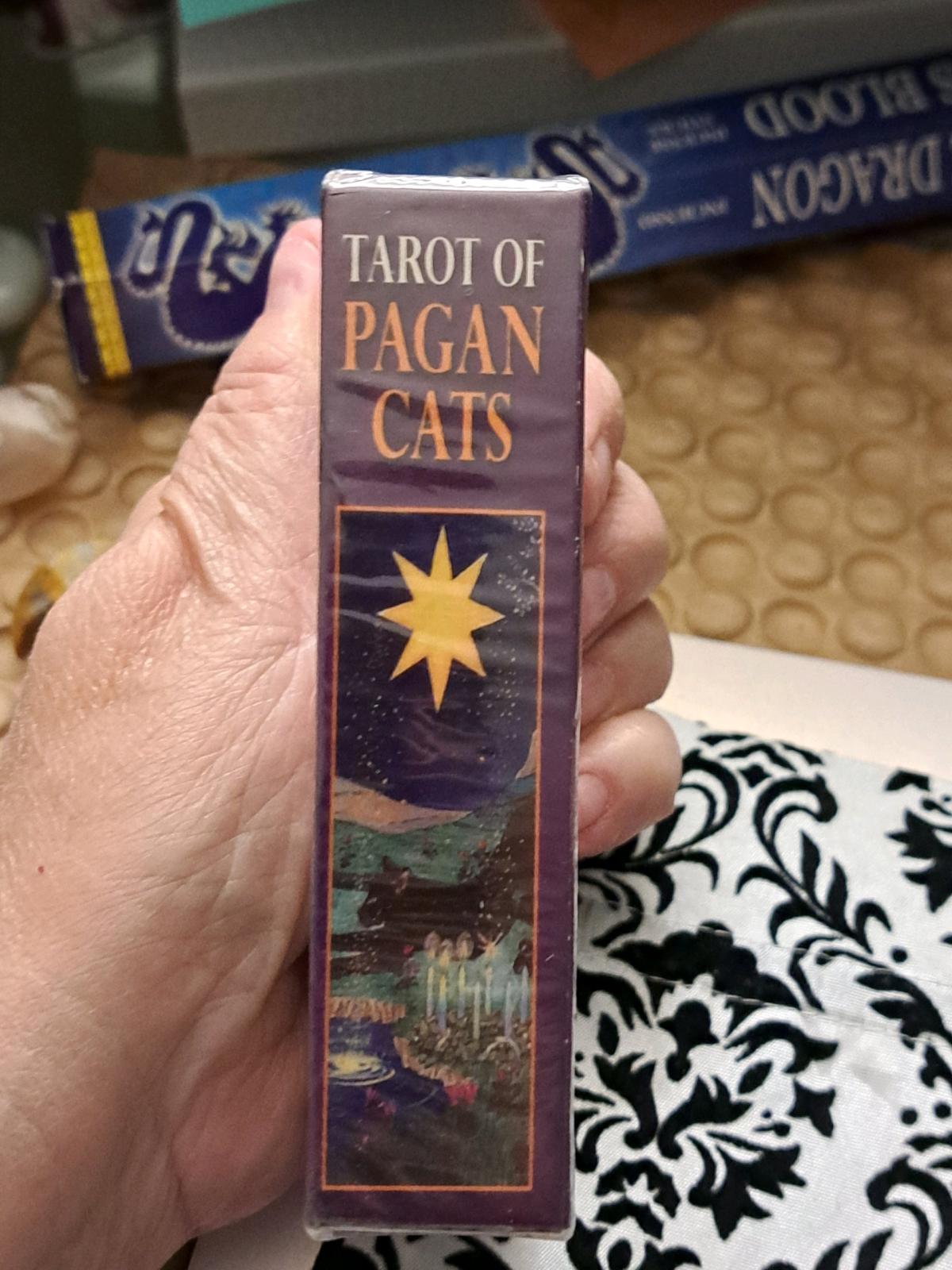 Tarot Cards - Cheney, Washington - FleaMarketBay