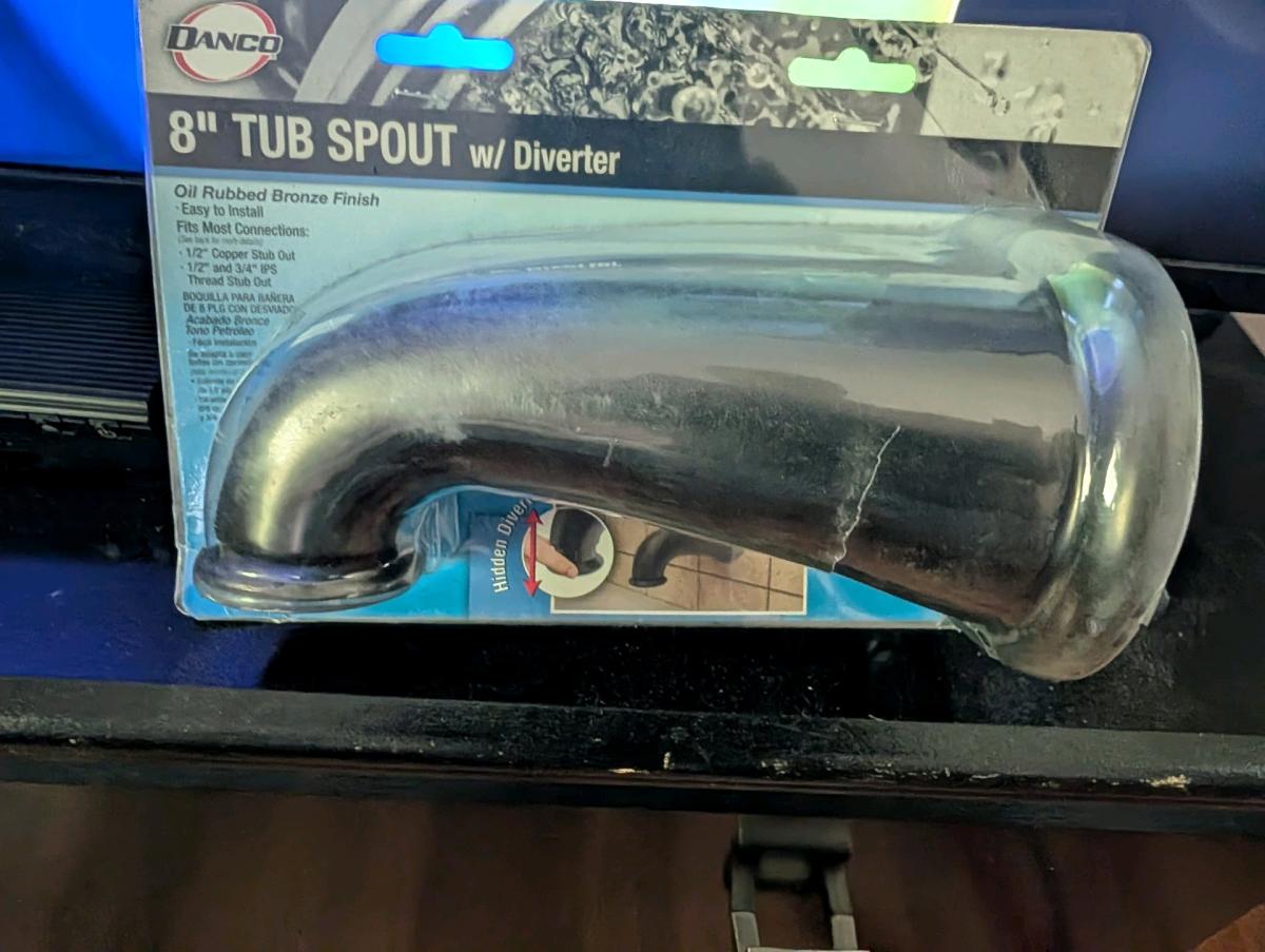 8 inch tub spout - Saint Louis, Missouri - FleaMarketBay