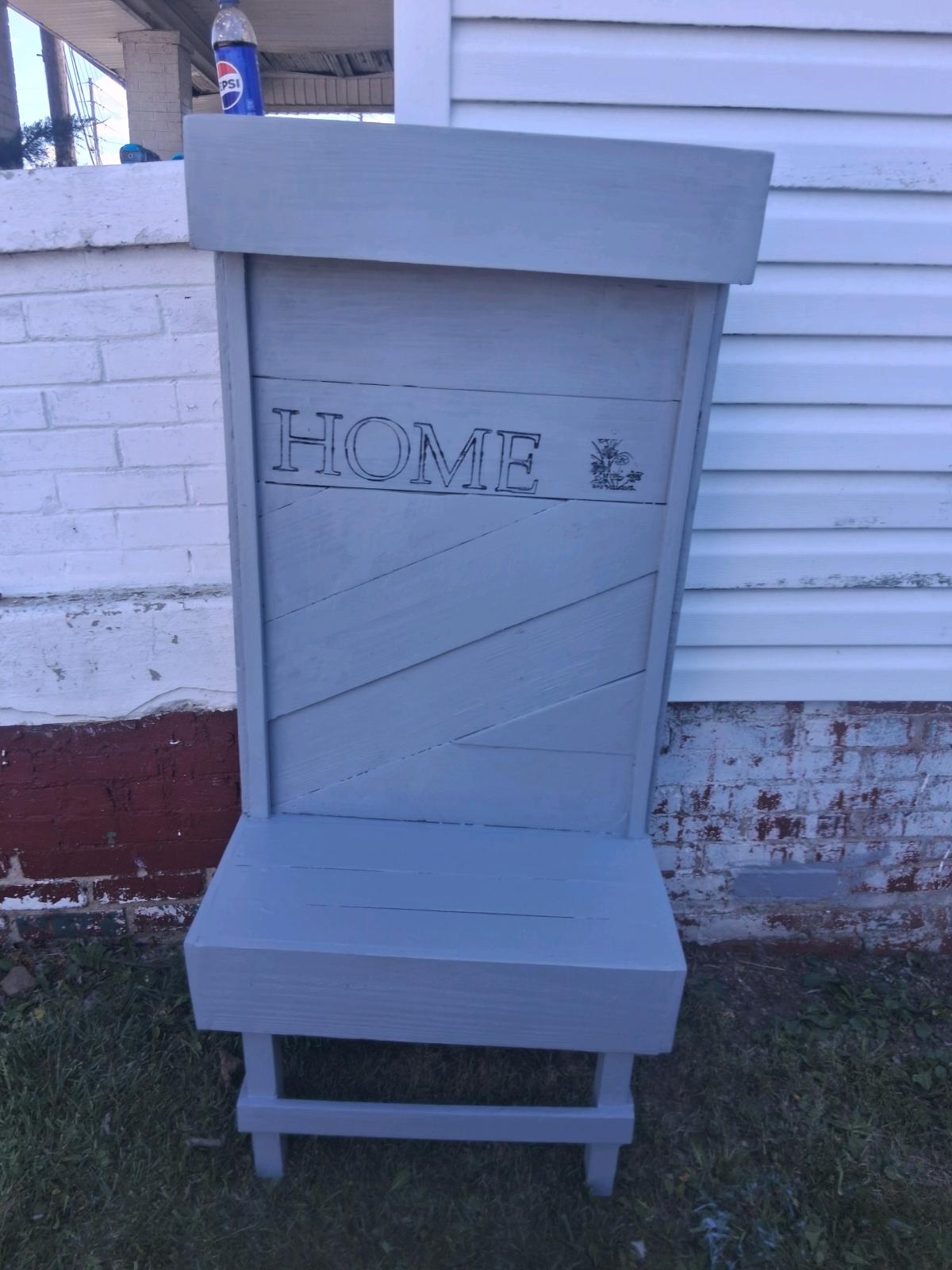 one of a kind flower box and seat all in one handcrafted - Lancaster, Kentucky - FleaMarketBay