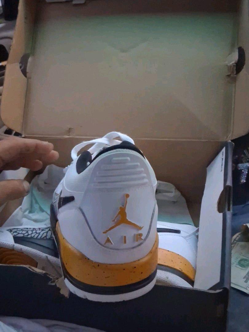 air jordan legacy 312 low size 8 - Asheboro, North Carolina - FleaMarketBay