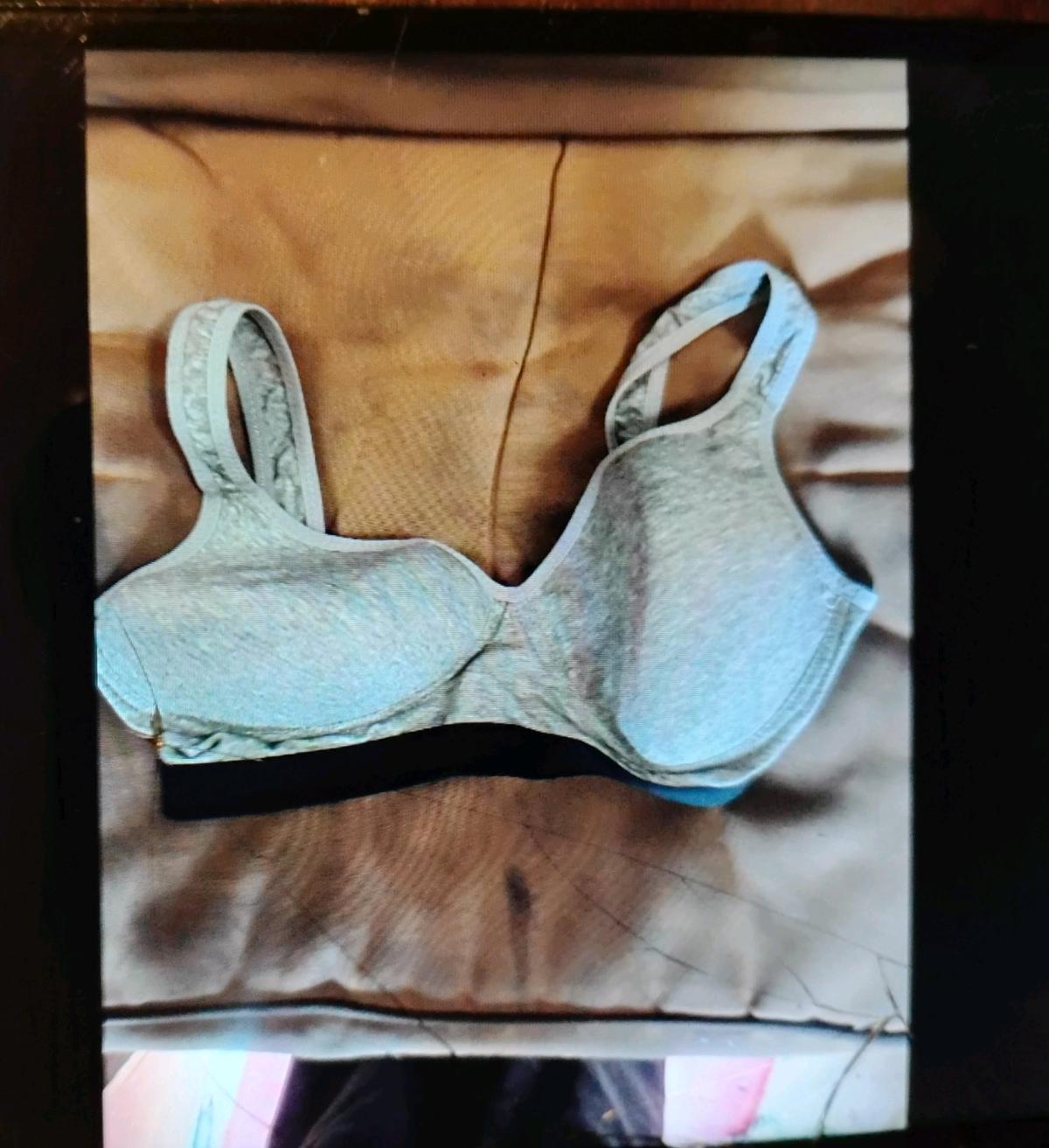 A Nice XL Grey and White Bra - Swansea, South Carolina - FleaMarketBay