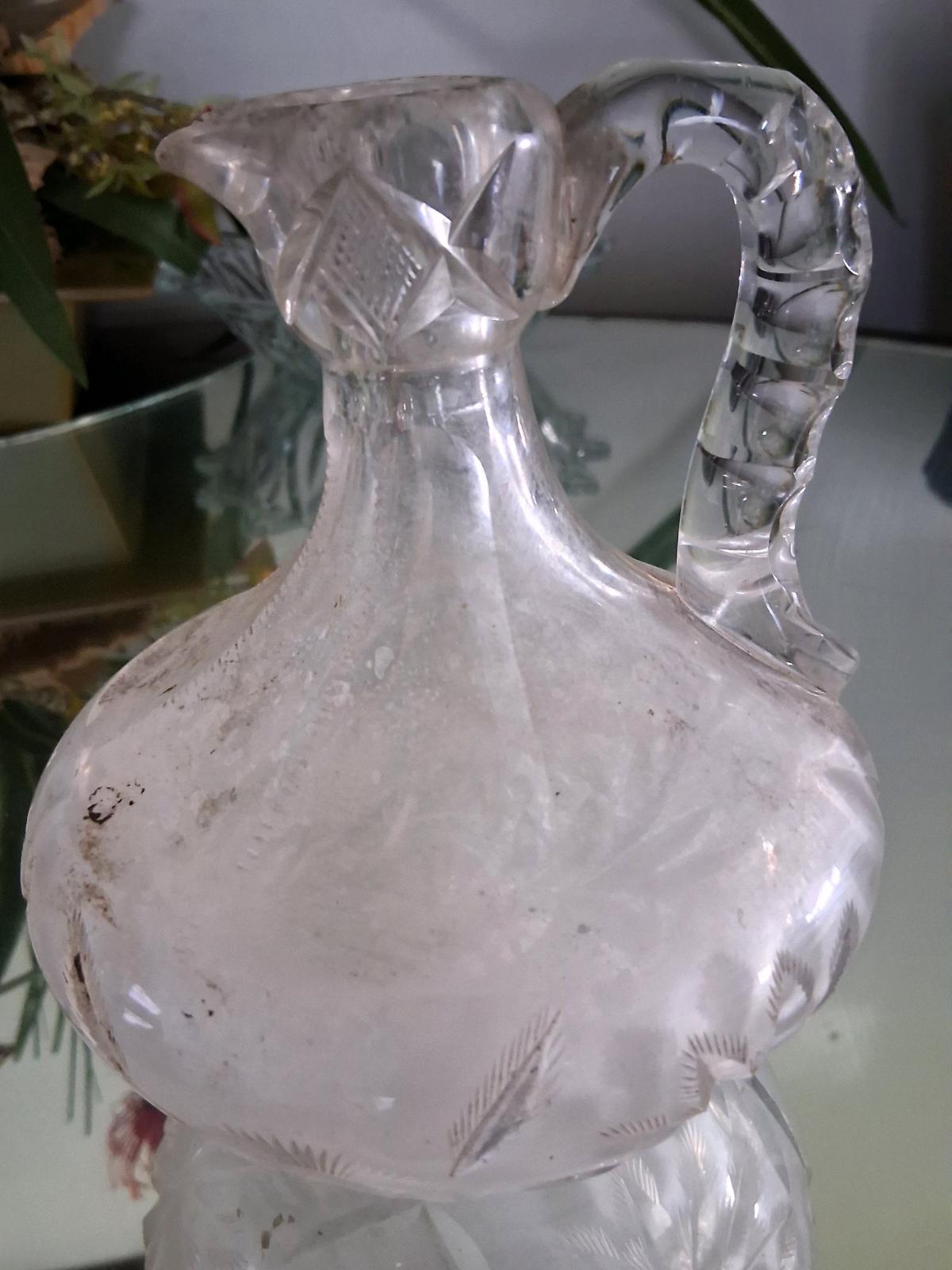 Antique Crystal Decanter - Memphis, Tennessee - FleaMarketBay