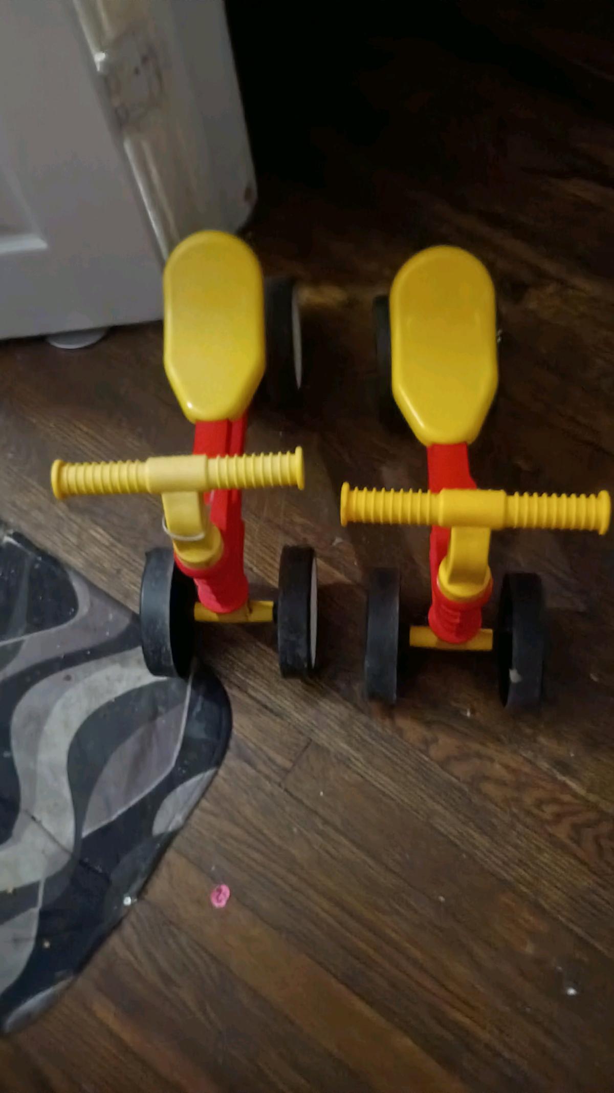 toys  and kid items - Kansas City, Missouri - FleaMarketBay