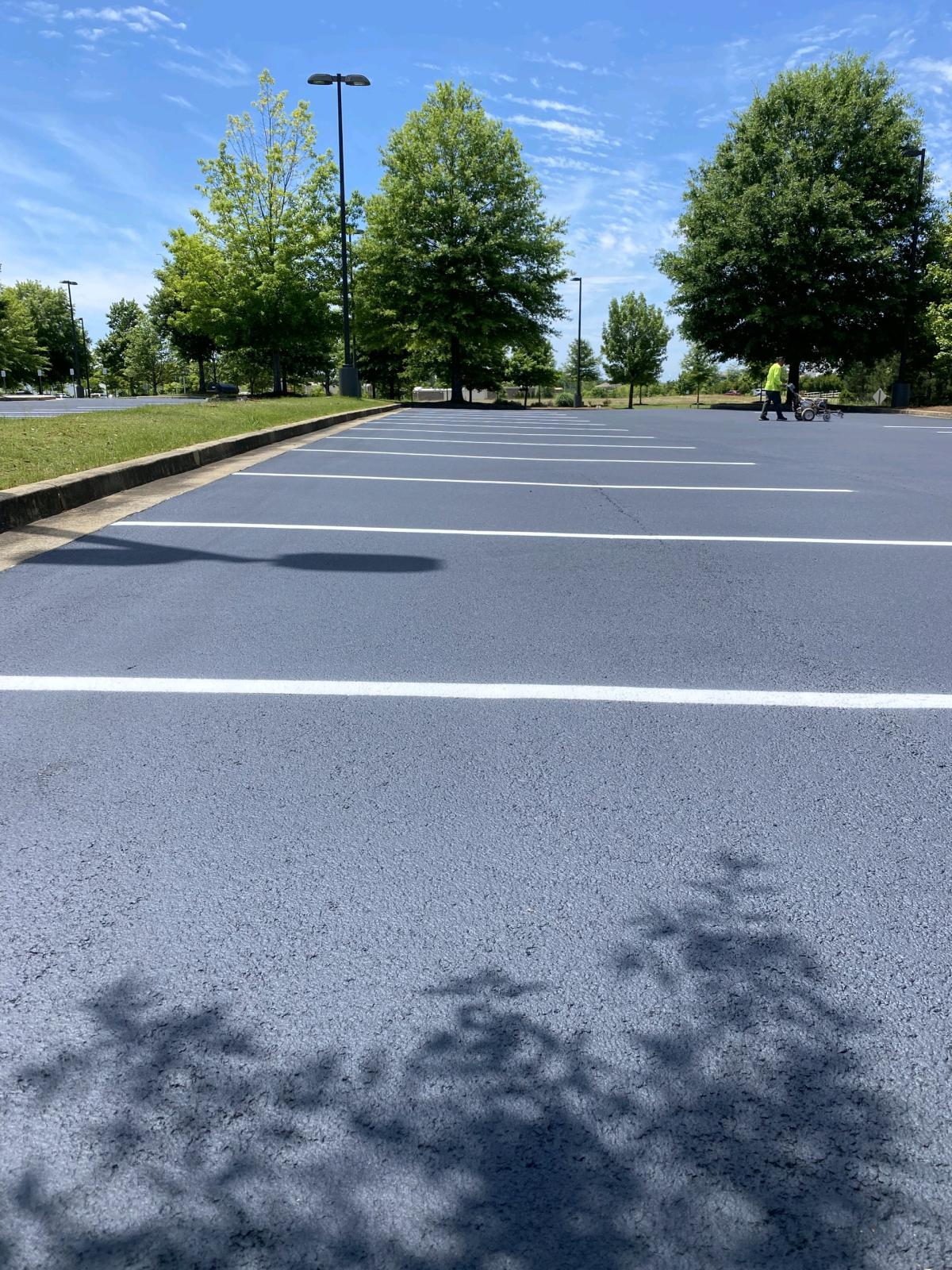 Asphalt Pavement Maintenance - Marietta, Georgia - FleaMarketBay