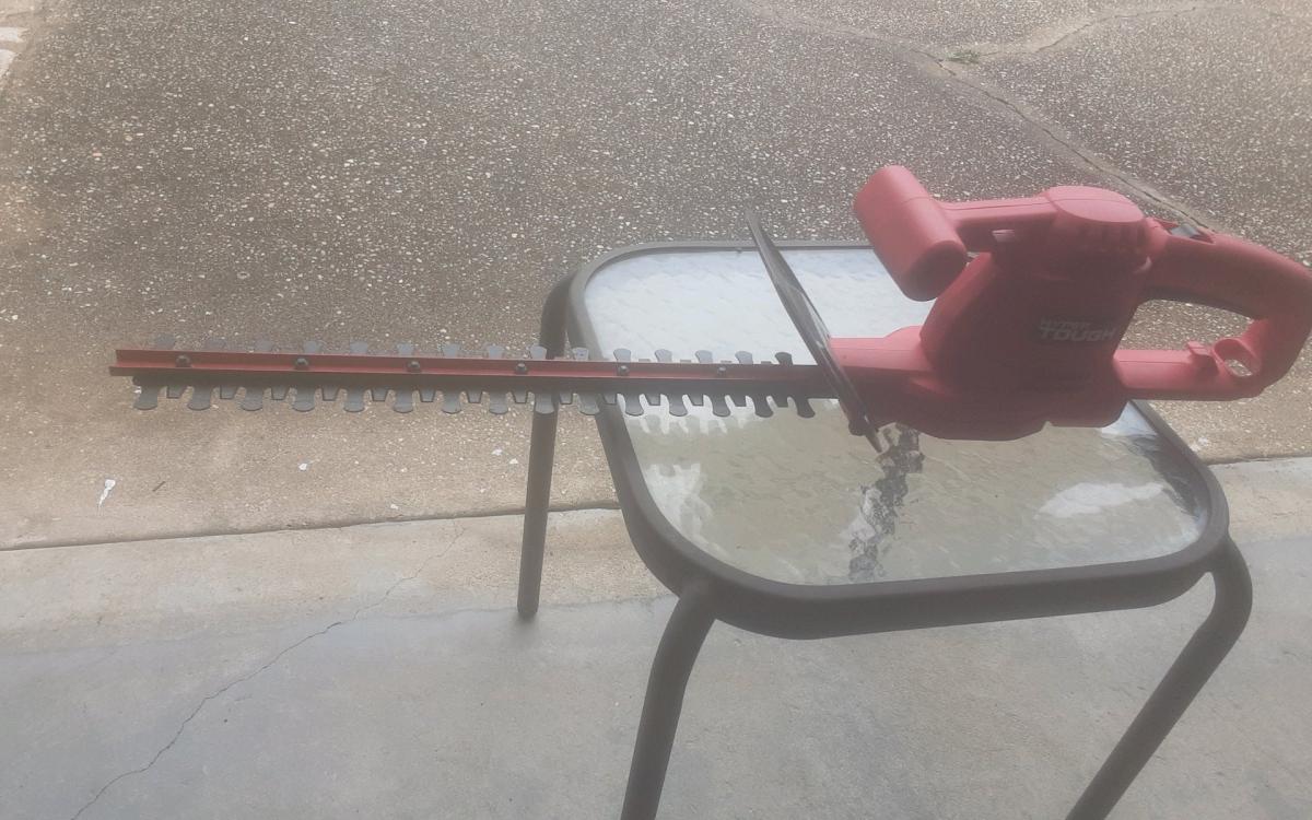 Hedge trimmer - Niceville, Florida - FleaMarketBay