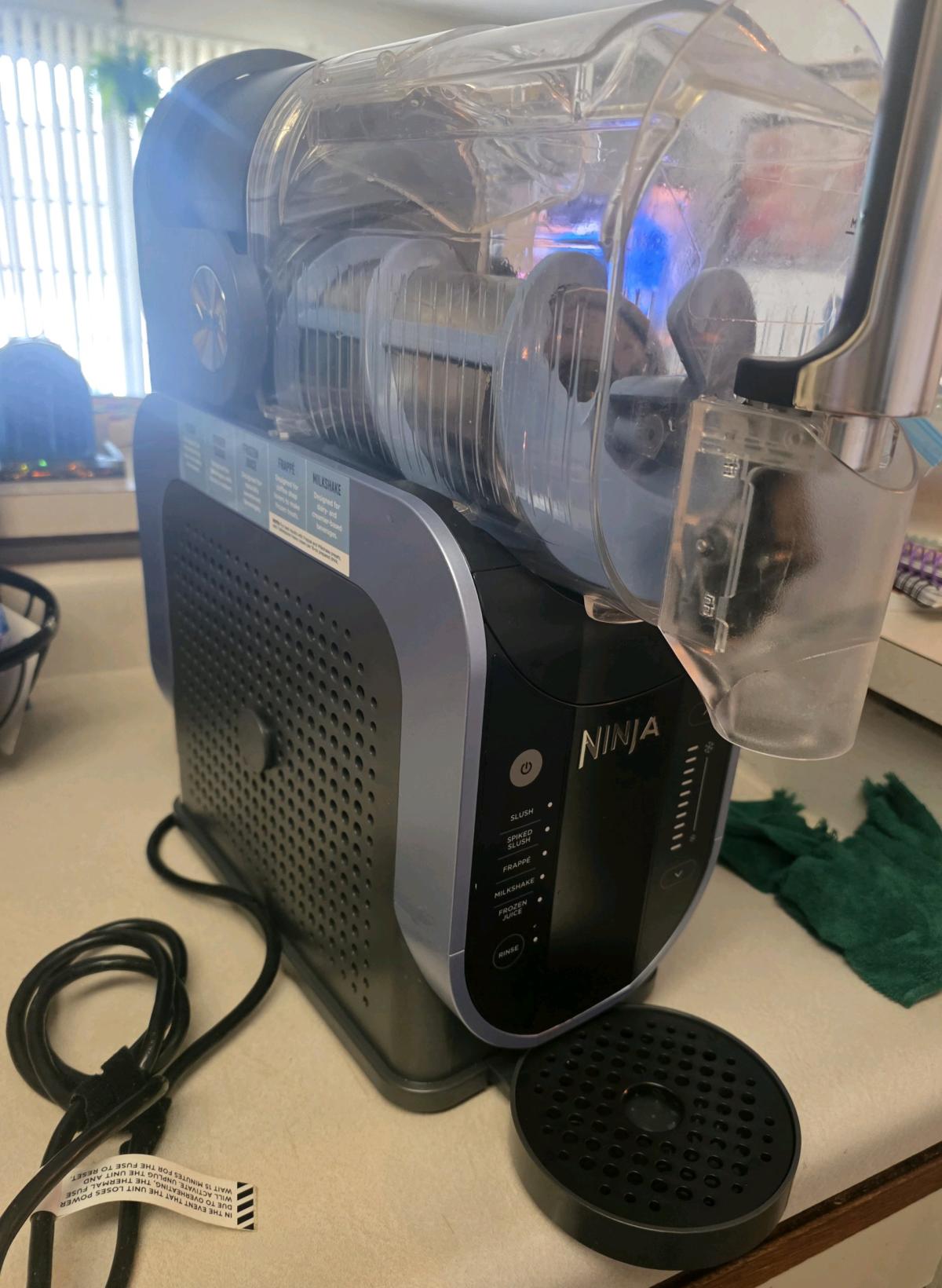 Ninja Slushi Machine - Shelbyville, Indiana - FleaMarketBay