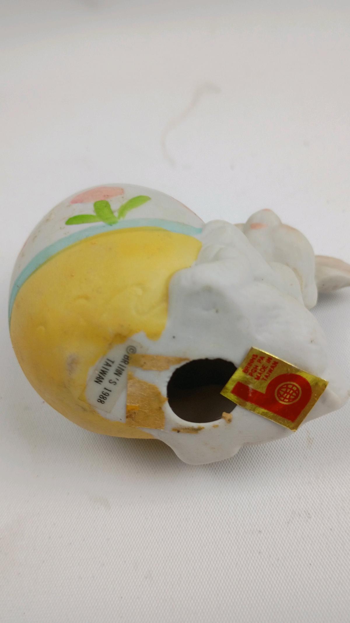 Easter Rabbit  Bunny  figurines - Chester, West Virginia - FleaMarketBay