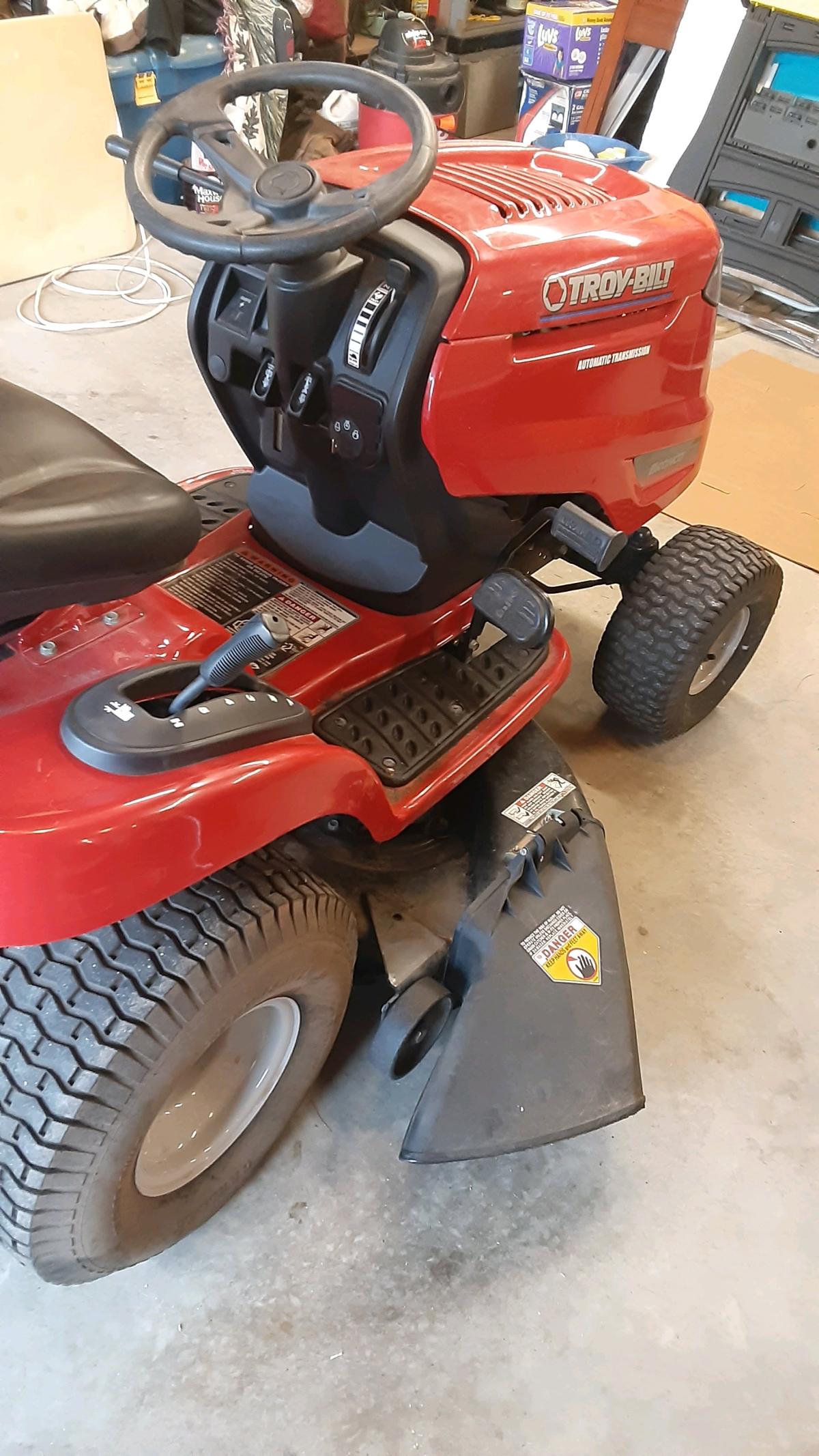Troy built lawnmower Garage kept - Winchester, Tennessee - FleaMarketBay