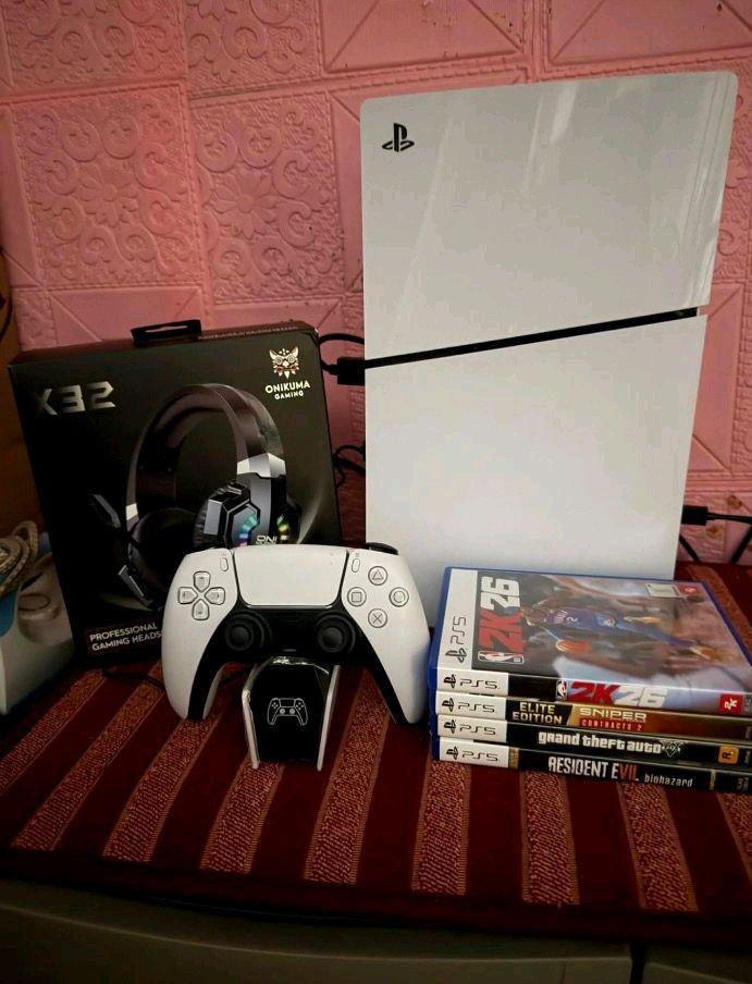 few months used PS5 Slim 1TB with box - Atlanta, Georgia - FleaMarketBay