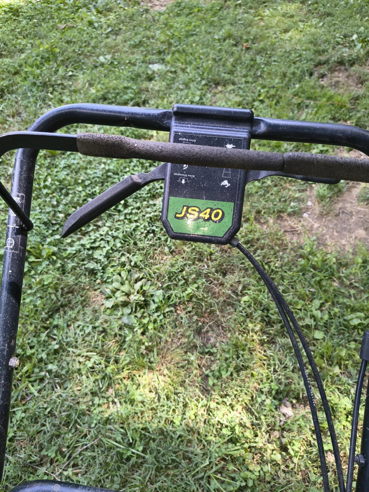john deere push mower self propelled - Beaver Dam, Kentucky - FleaMarketBay