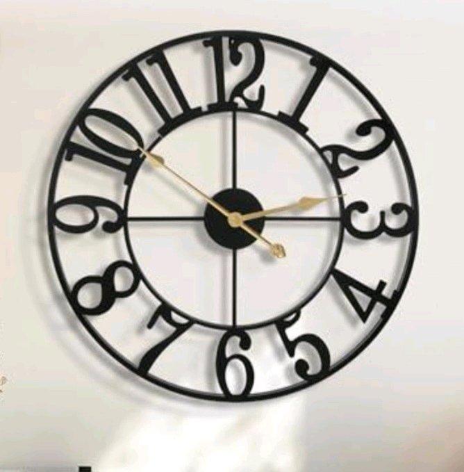 16in Decorative Metal Wall Clock - Gastonia, North Carolina - FleaMarketBay