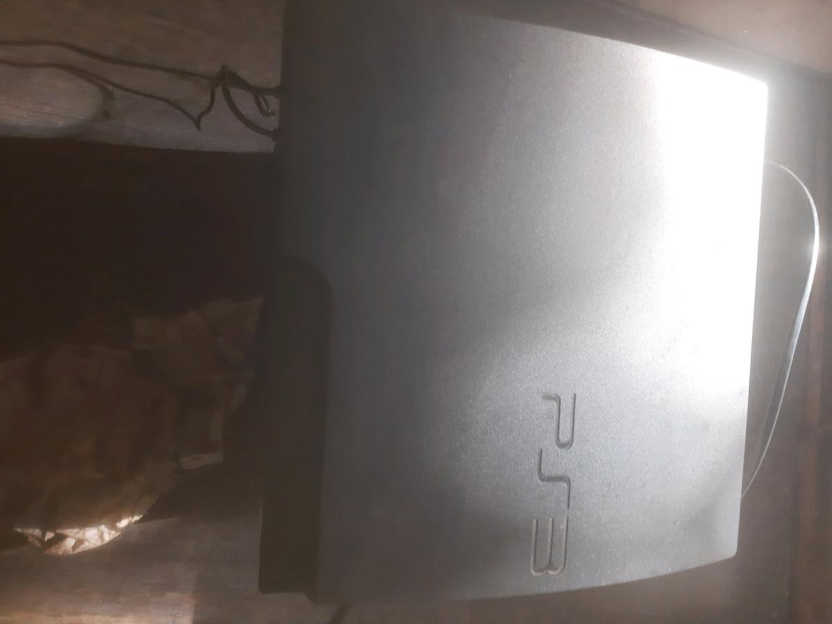ps3 Sony with controller - Burgettstown, Pennsylvania - FleaMarketBay