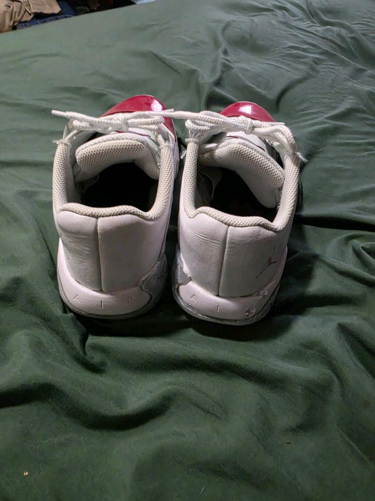 Jordans - Great Bend, Kansas - FleaMarketBay