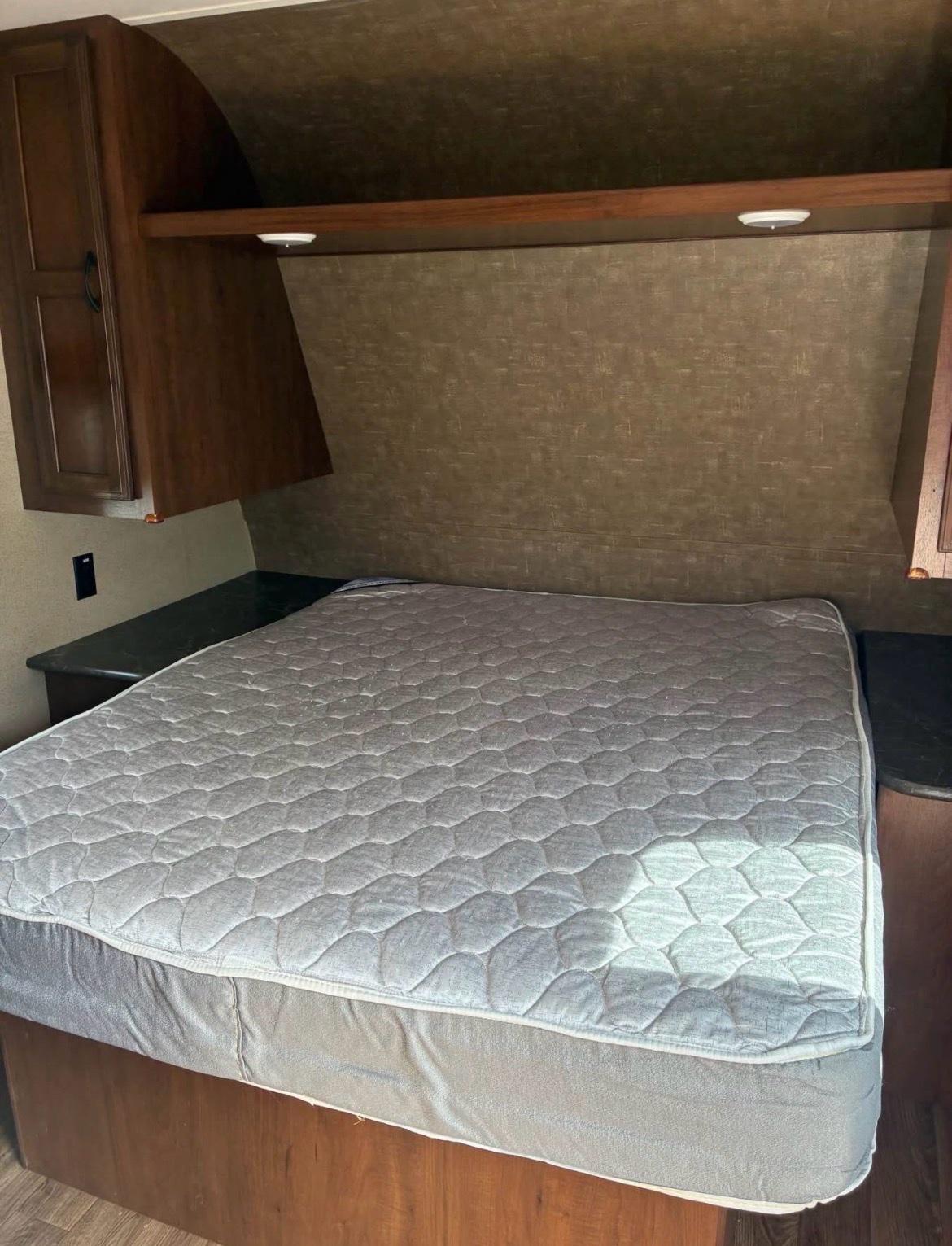 Jayco SLX 212 QBW - Tampa, Florida - FleaMarketBay