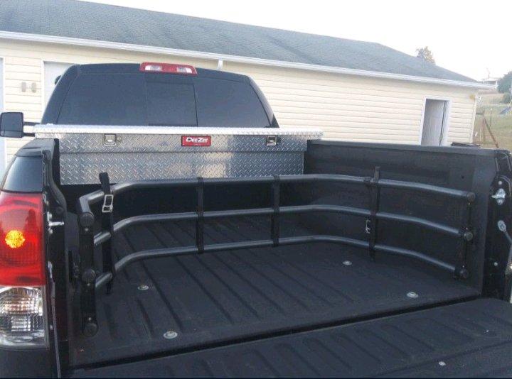 Toyota Tundra bed extender - Winchester, Tennessee - FleaMarketBay