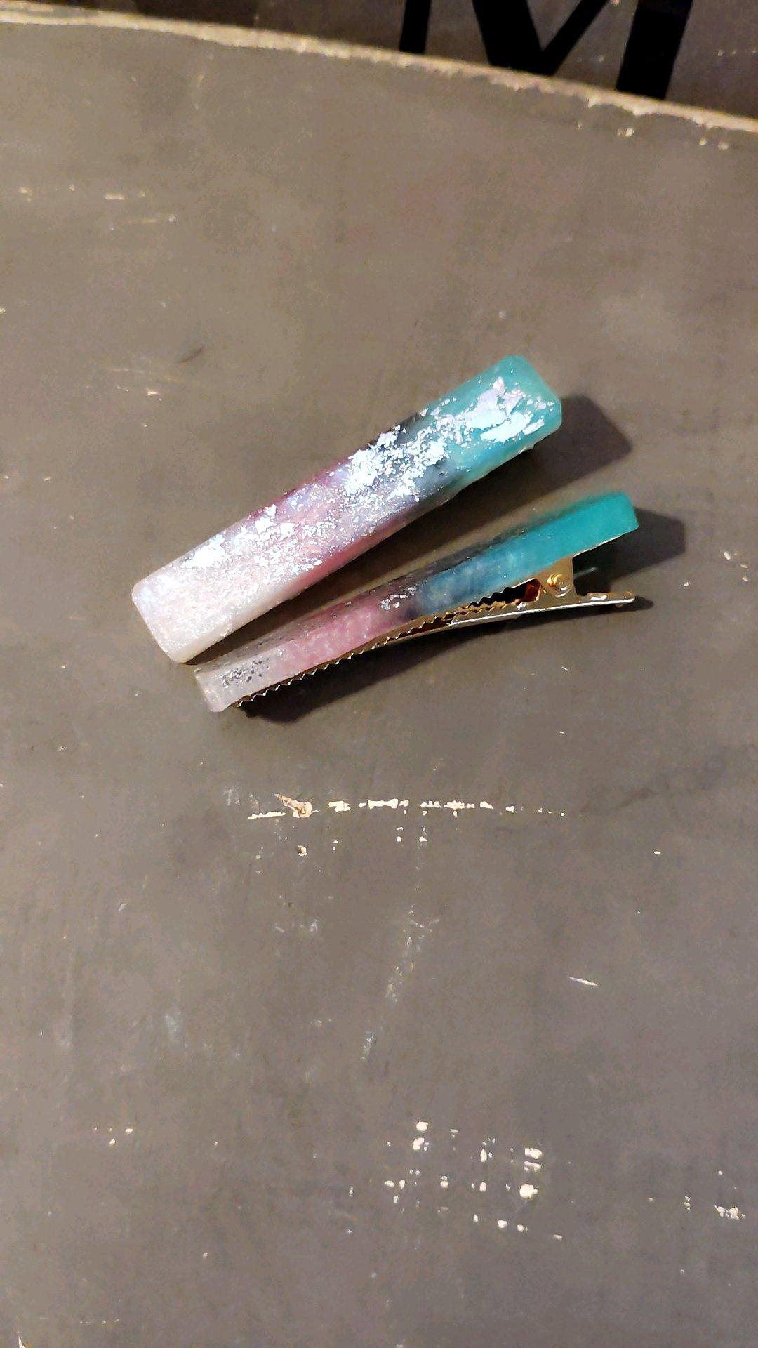 Handcrafted Resin Hairclips - Coldwater, Mississippi - FleaMarketBay