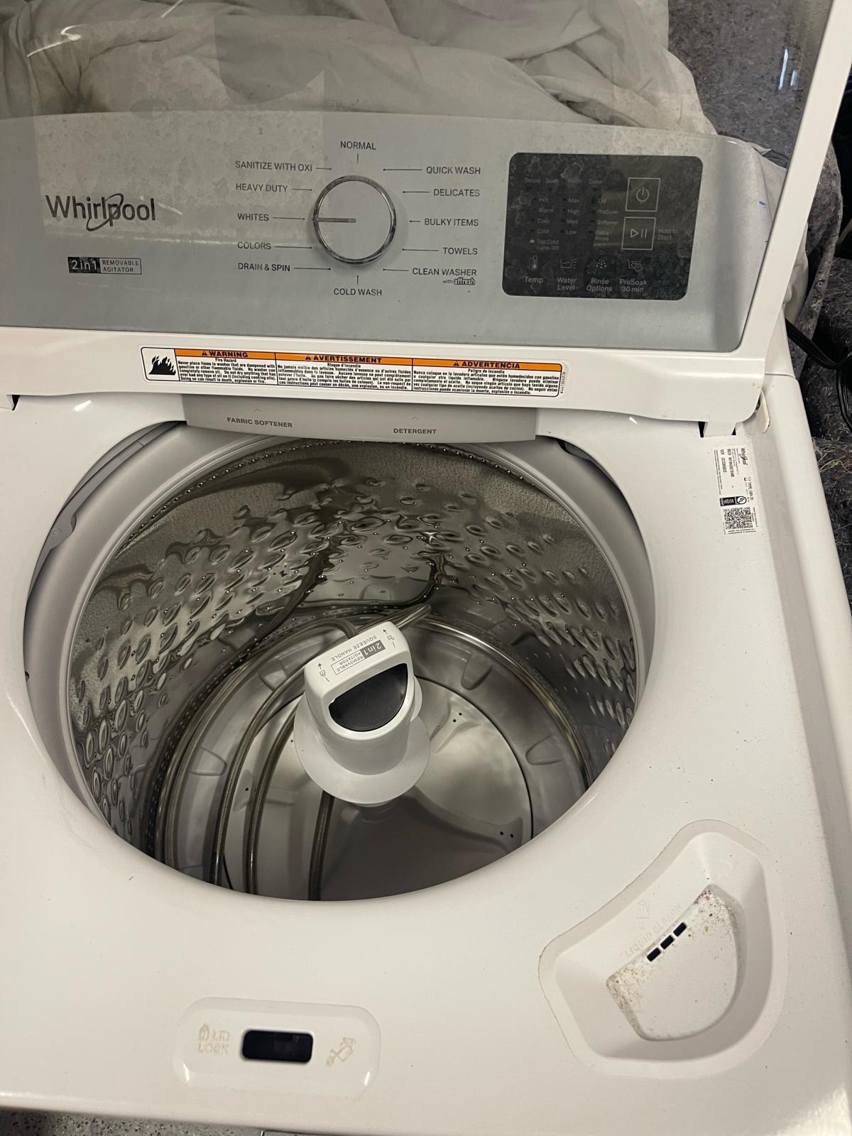 Whirlpool washer and dryer - Menifee, California - FleaMarketBay