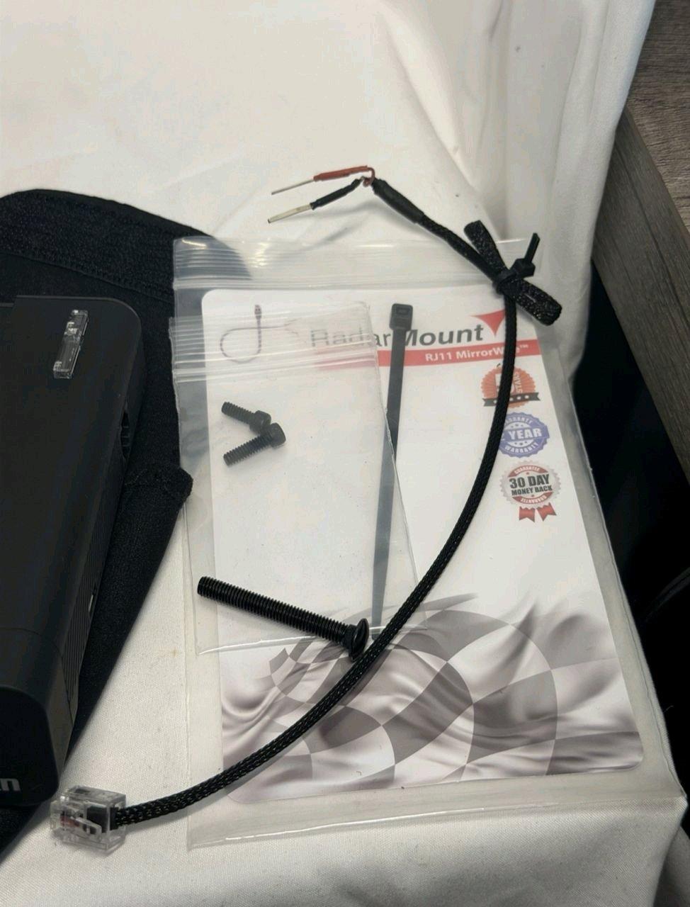 uniden R7 Detector Detector - Addison, Maine - FleaMarketBay