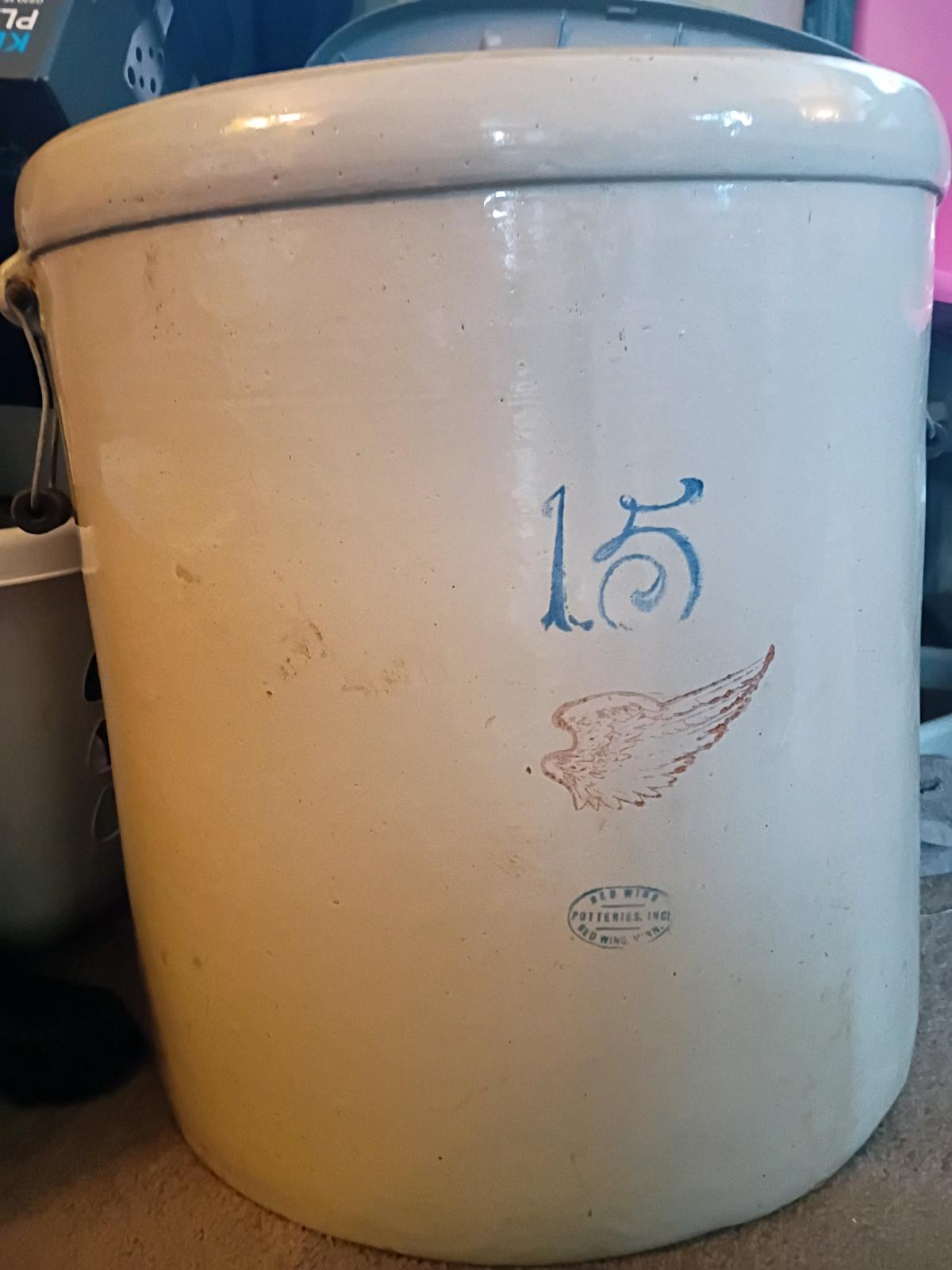 redwing potteries inc - Silver Bay, Minnesota - FleaMarketBay