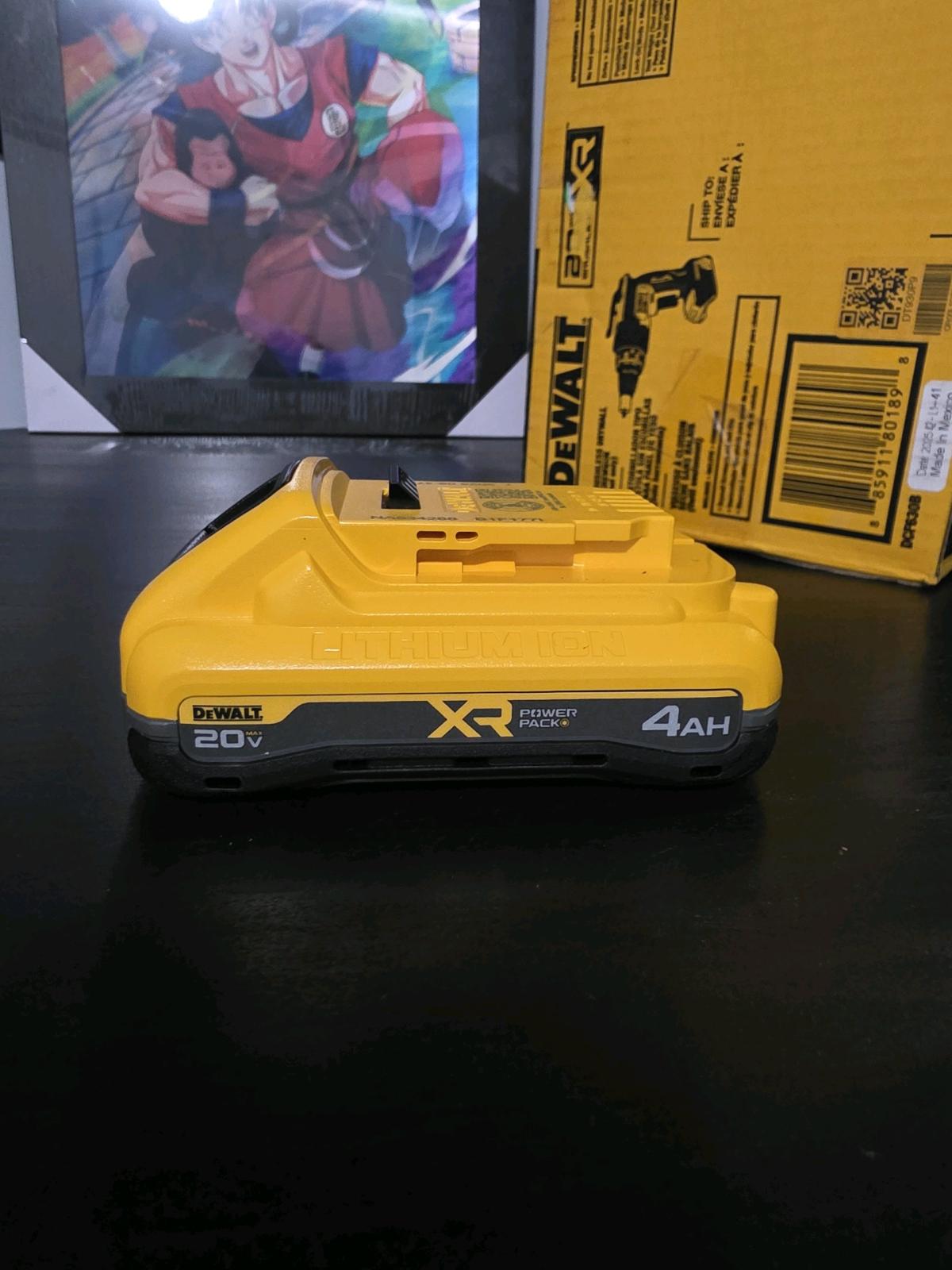 DEWALT 20V XR BATERIA 40 POWER PACK - Conroe, Texas - FleaMarketBay