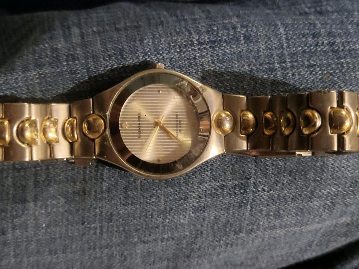 Charles Raymond waterresistant quartz watch - Ocean Springs, Mississippi - FleaMarketBay