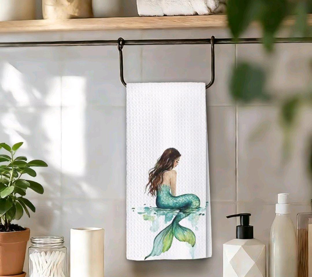 Mermaid Towel - Palm Bay, Florida - FleaMarketBay