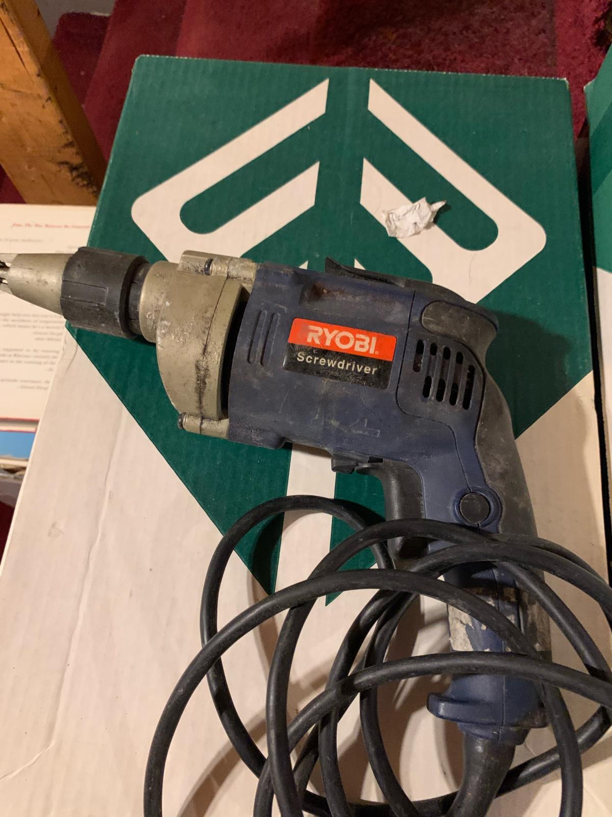 Ryobi screw gun - Luzerne, Pennsylvania - FleaMarketBay
