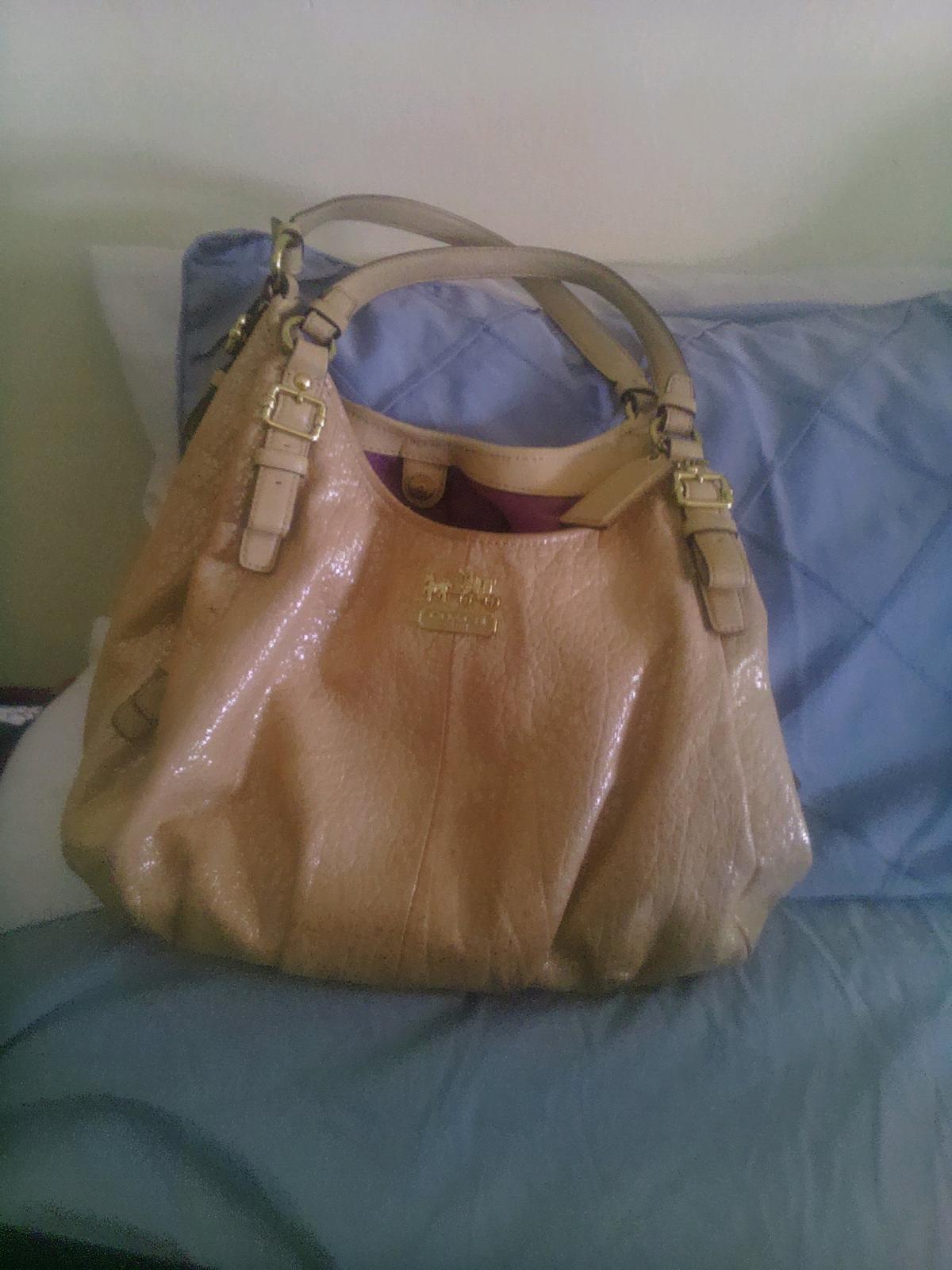 coach DKNY hand bags Antonio Melanie heels size 75 - Tampa, Florida - FleaMarketBay