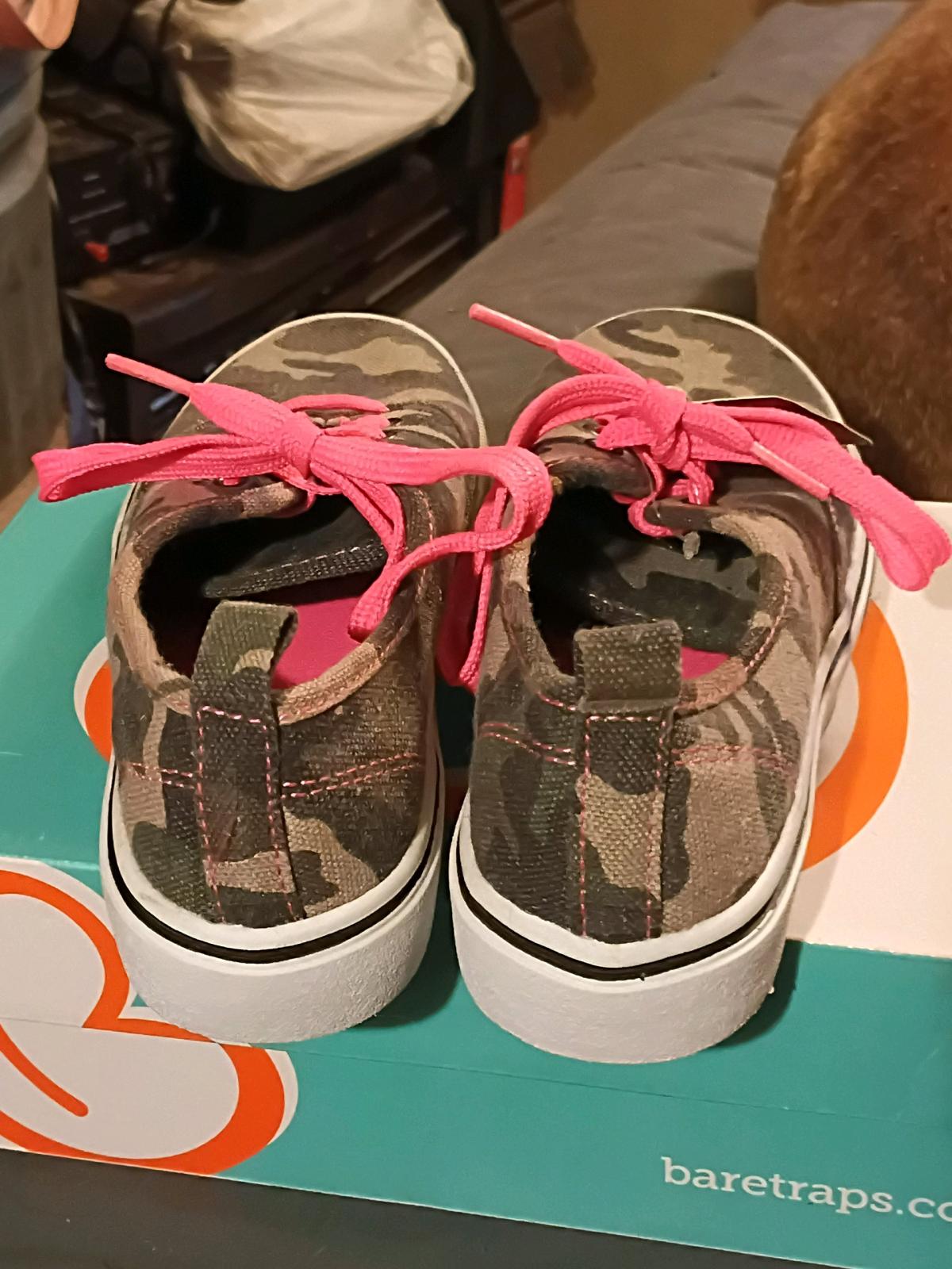 Faded Glory Soft Fabric Upper Womens Casuals - Lockport, Louisiana - FleaMarketBay