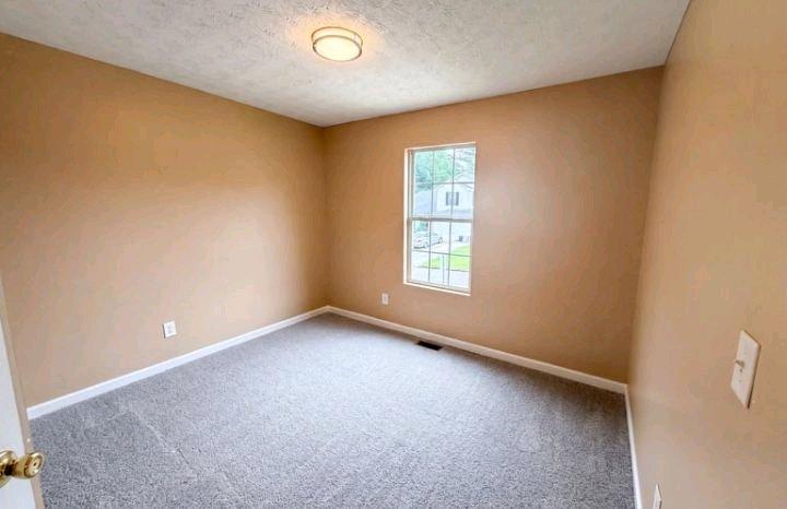 4 Bedroom 3 Bathroom House For Rent - Lithonia, Georgia - FleaMarketBay