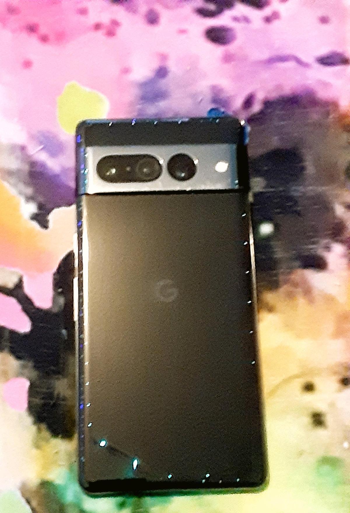 UNLOCKED Google Pixel 7 Pro plus a MagSafe Case - Freeland, Pennsylvania - FleaMarketBay
