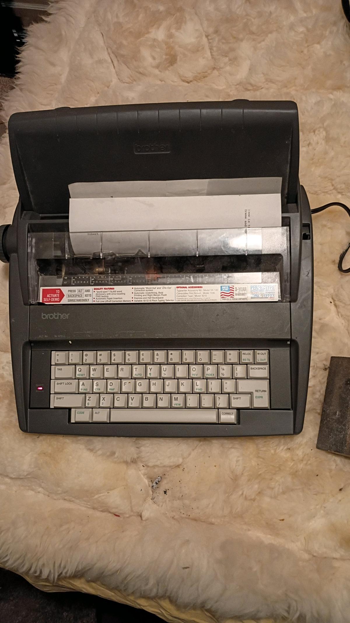 Brothers love to typewriter - Chicago, Illinois - FleaMarketBay