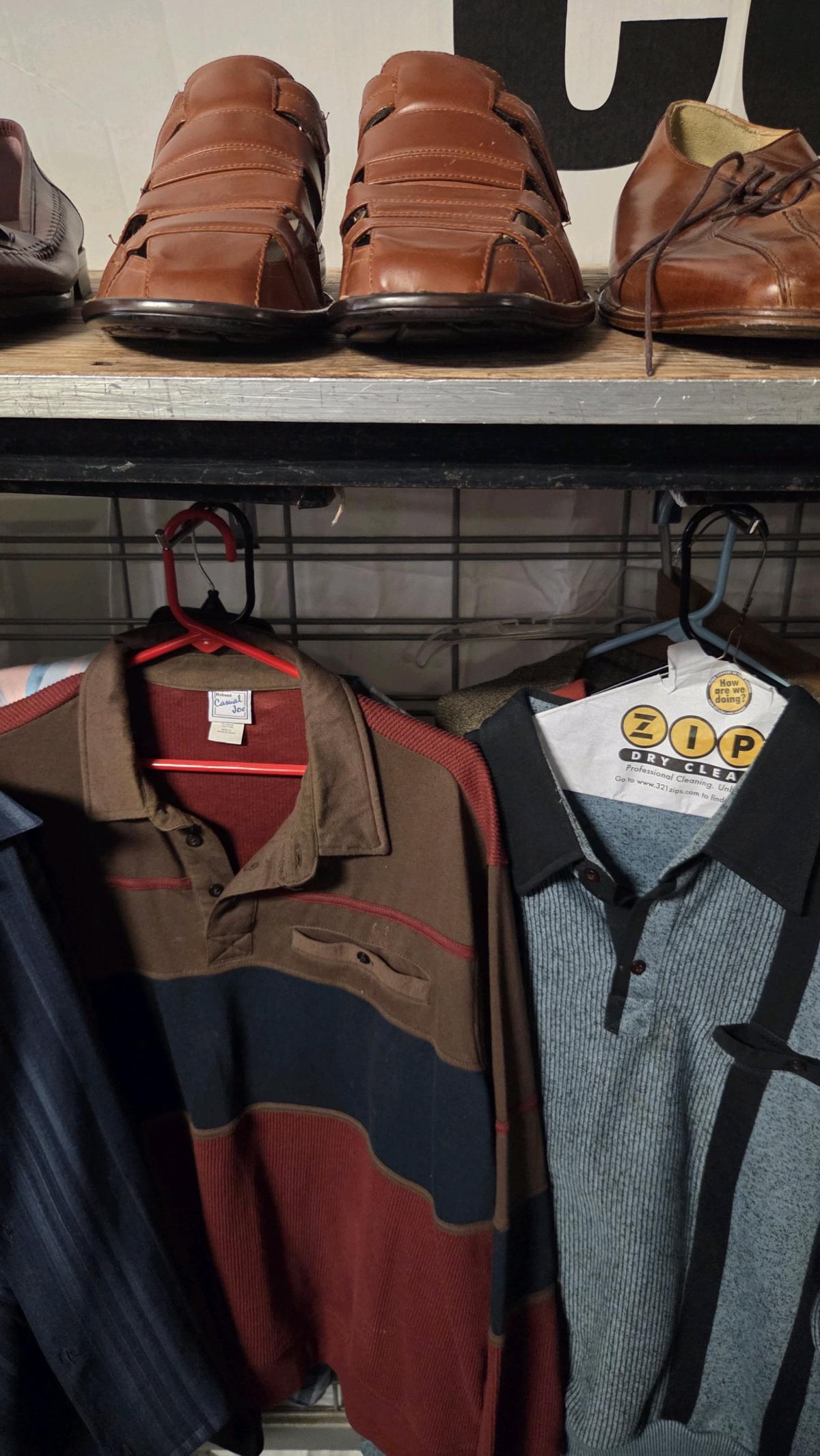 Whole store is one dollar at Saint Luke thrift store - Achilles, Virginia - FleaMarketBay
