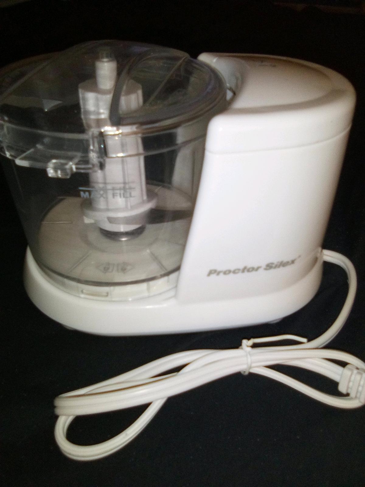 food chopper great for cutting up veggies - Sugar Land, Texas - FleaMarketBay