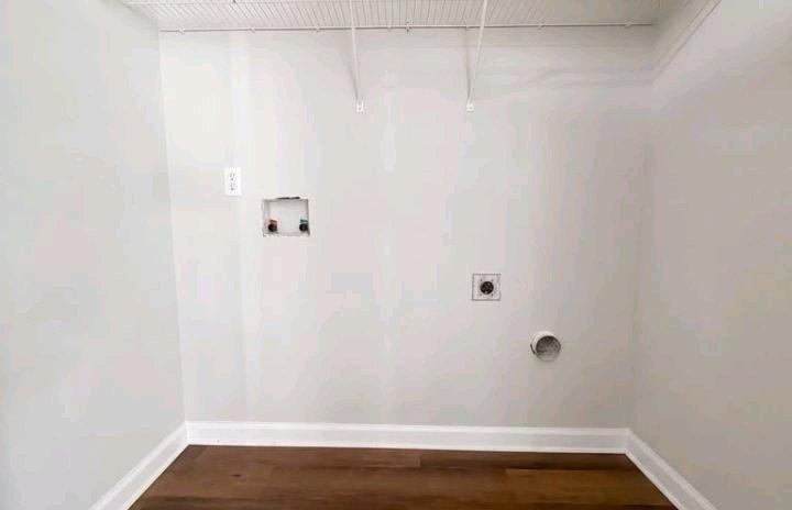3 Bathroom 2 Bathroom House For Rent - Atlanta, Georgia - FleaMarketBay