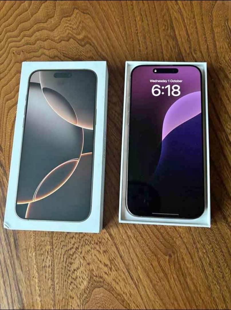iPhone 16pro max - Altoona, Florida - FleaMarketBay