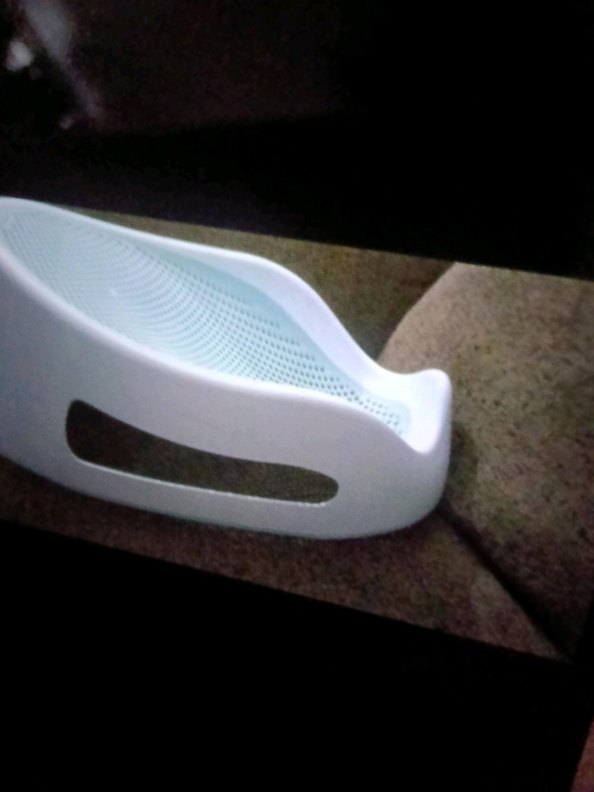 Light weight baby tub for infants - Tampa, Florida - FleaMarketBay