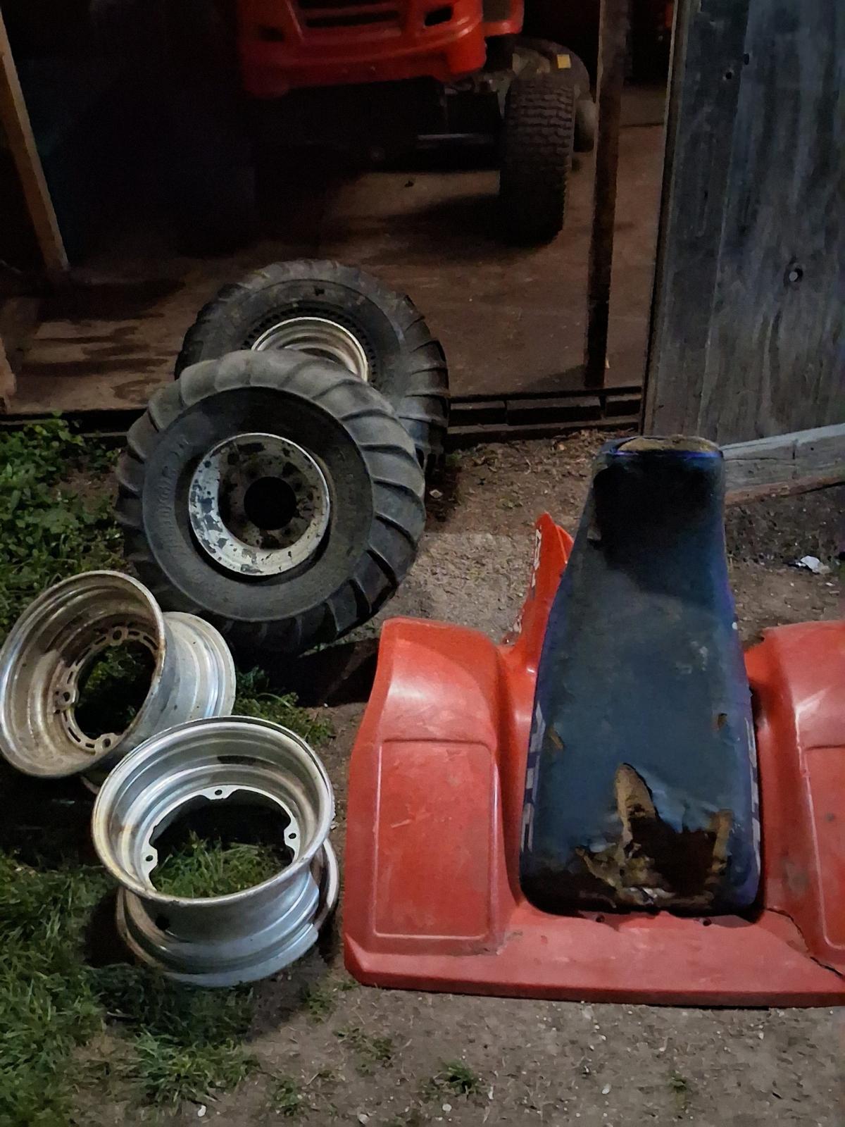 Honda 250r atc parts - Forest City, Pennsylvania - FleaMarketBay